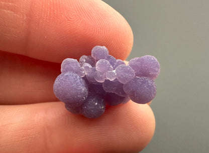 Grape - Chalcedony - Sulawesi, - Indonesia - 2,3g - HCH265