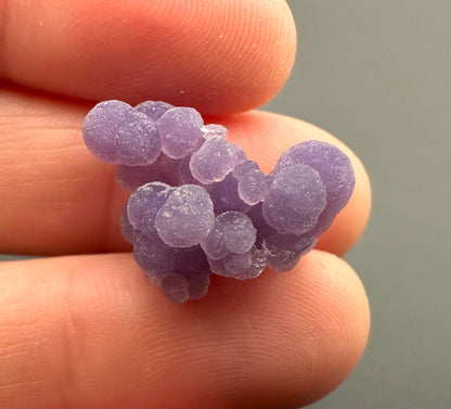 Grape - Chalcedony - Sulawesi, - Indonesia - 2,3g - HCH265