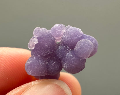 Grape - Chalcedony - Sulawesi, - Indonesia - 2,3g - HCH265