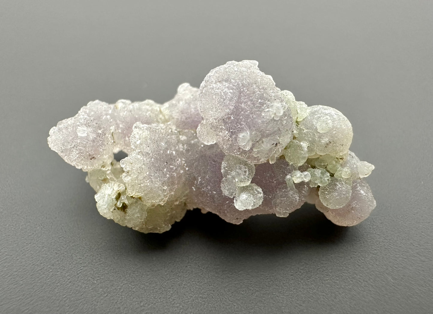 Grape - Chalcedony - Sulawesi, - Indonesia - 4,8g - HCH266