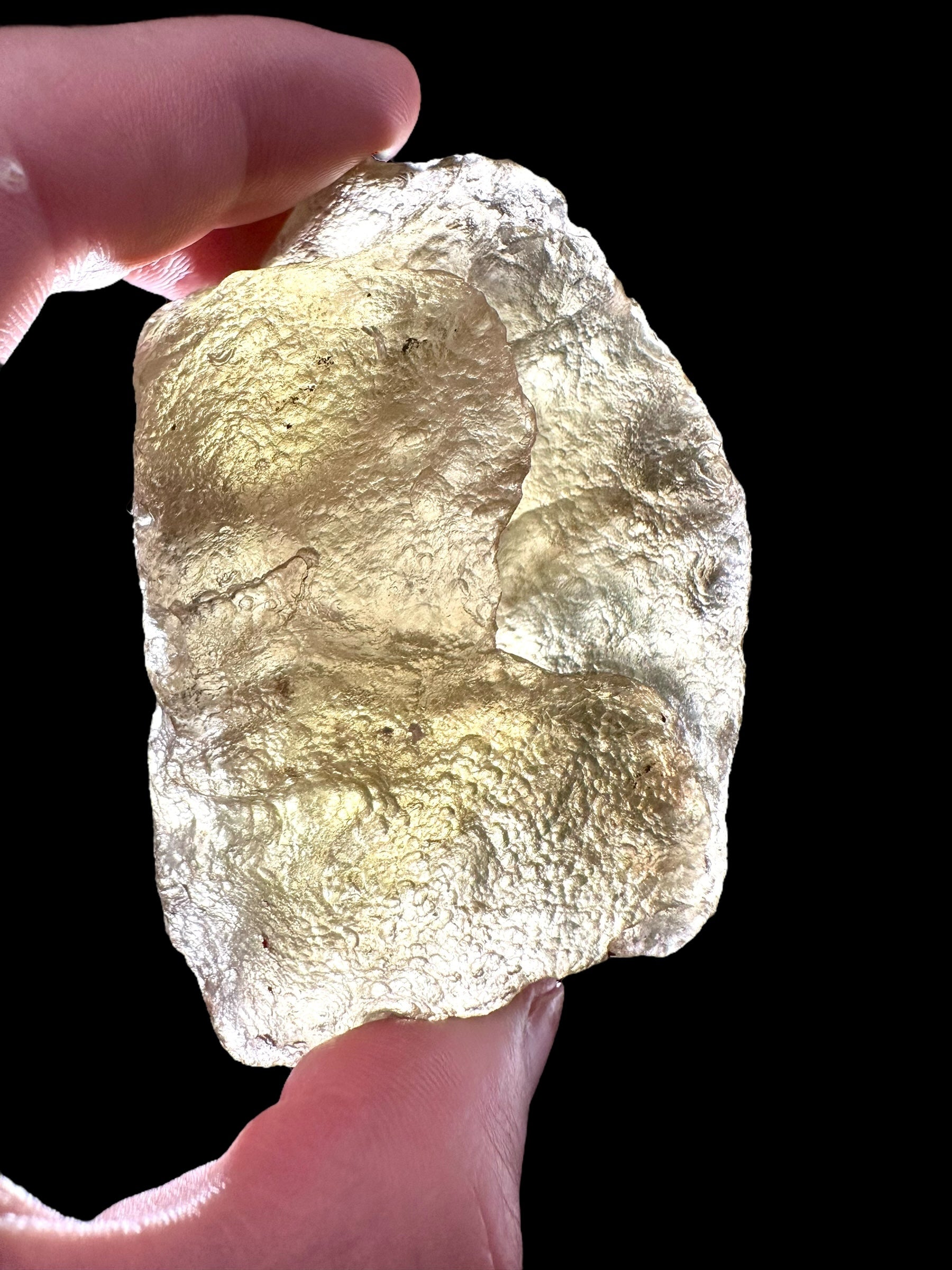 Libyan desert glass – Extra quality, hole - LPS035