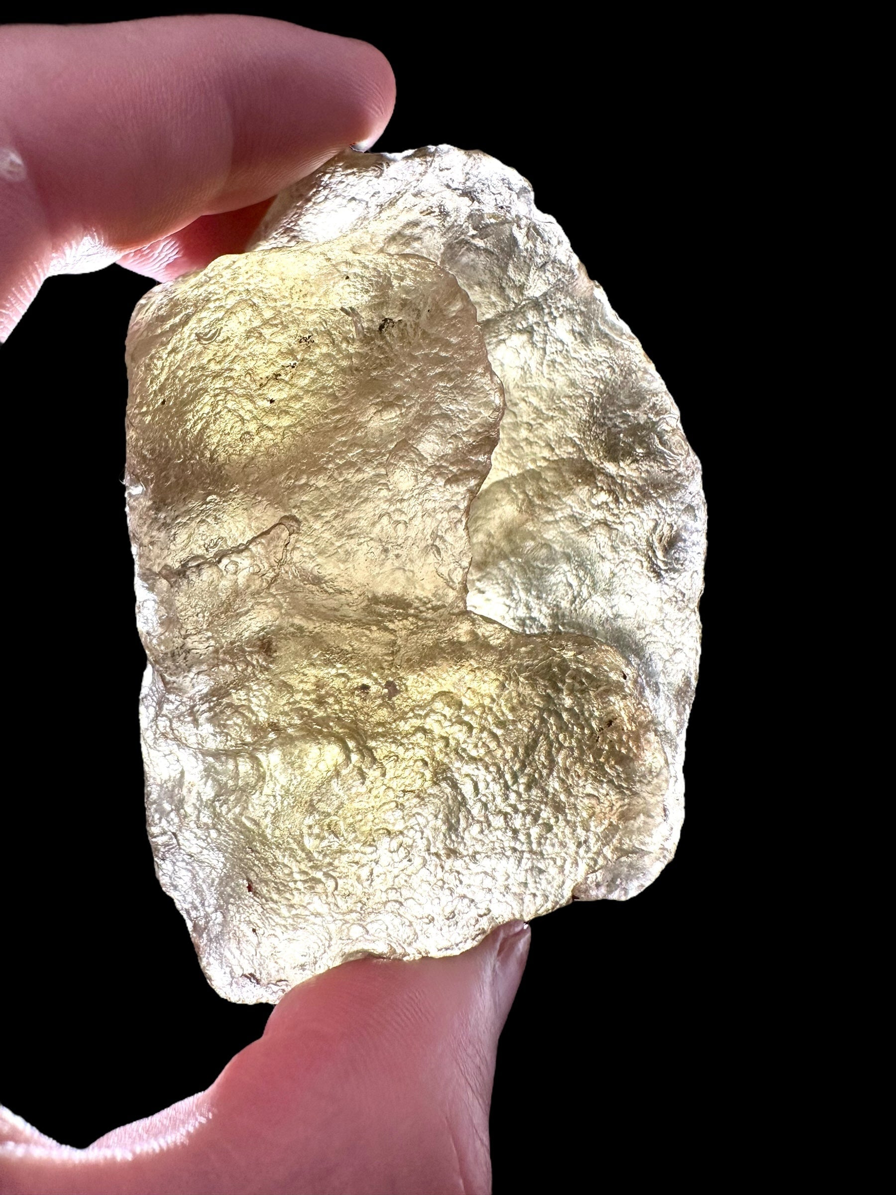 Libyan desert glass – Extra quality, hole - LPS035