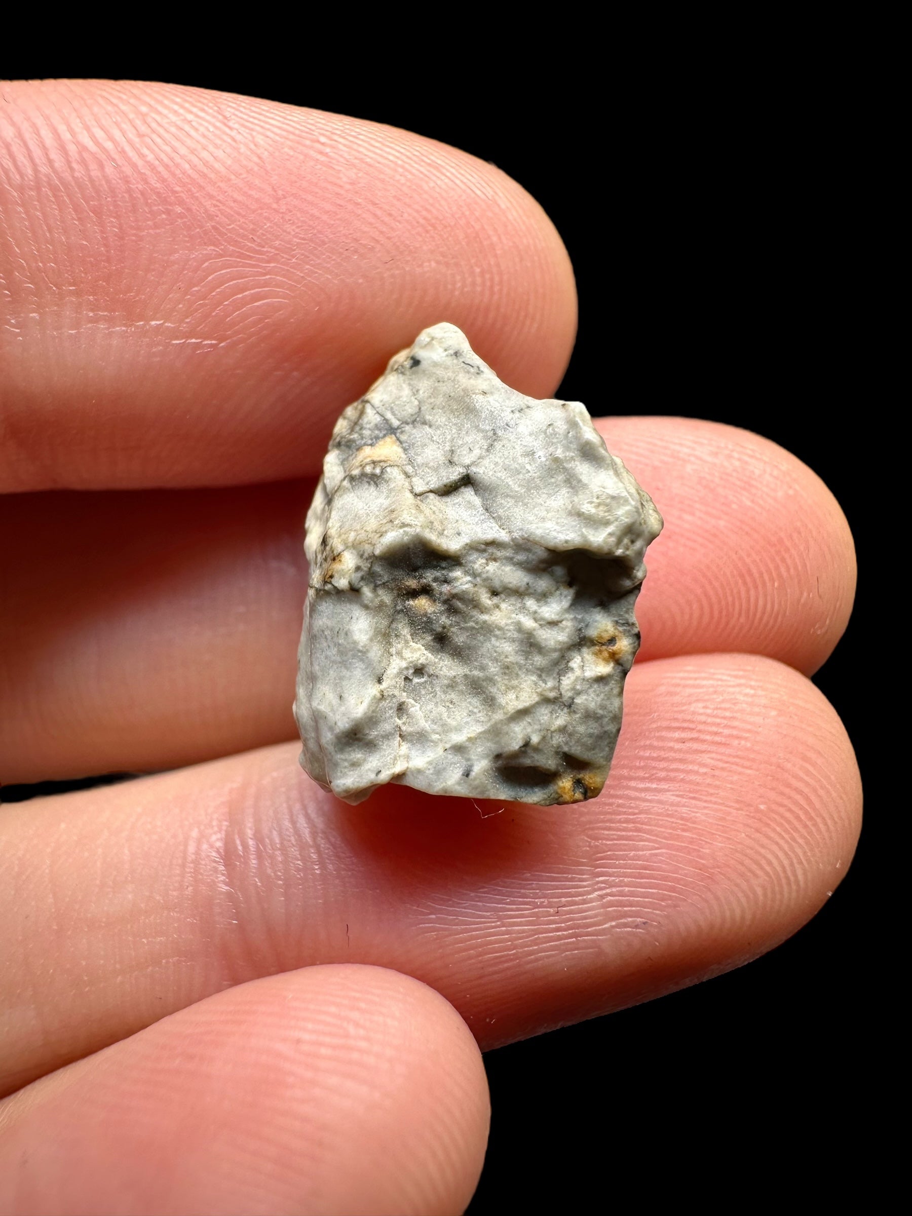 Meteorite Djoua 001 – 3g – Algeria - MEDJ01