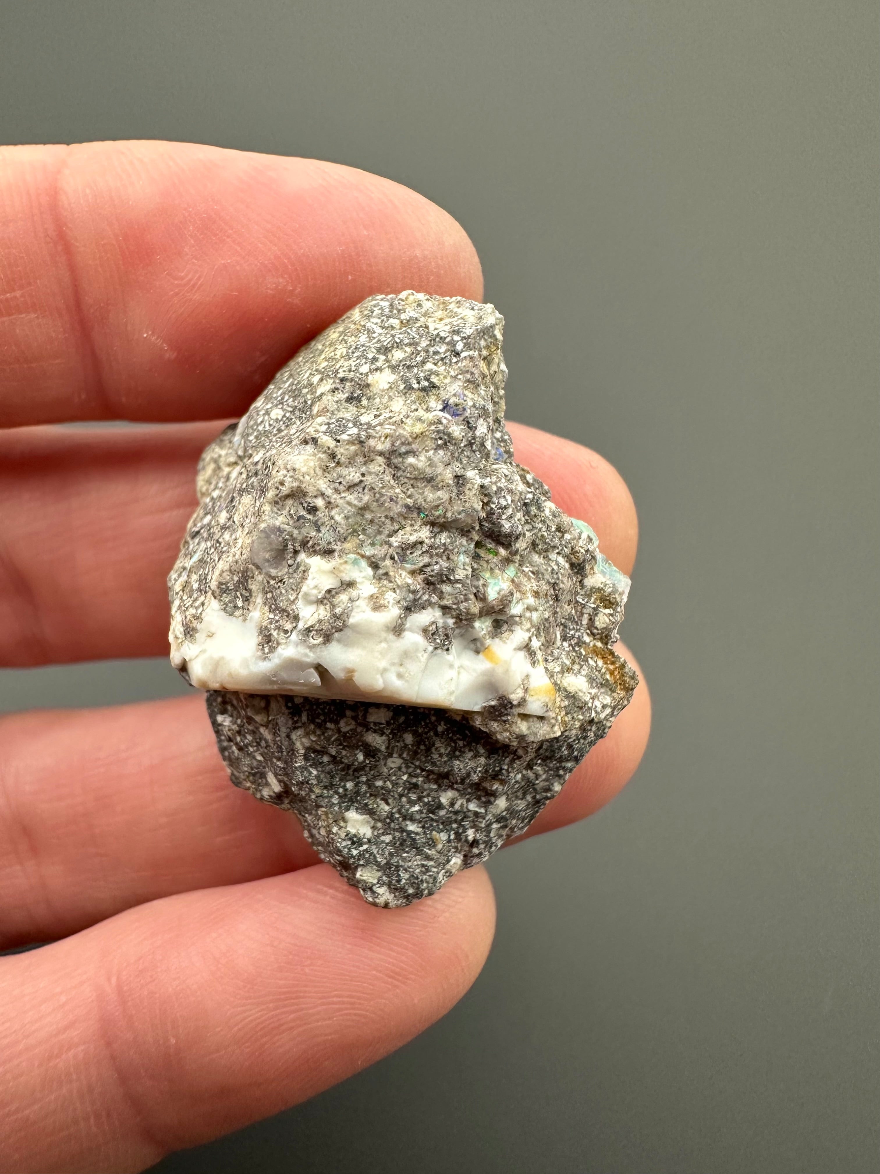 Precious opal – Dubnik, Slovakia - SOP005