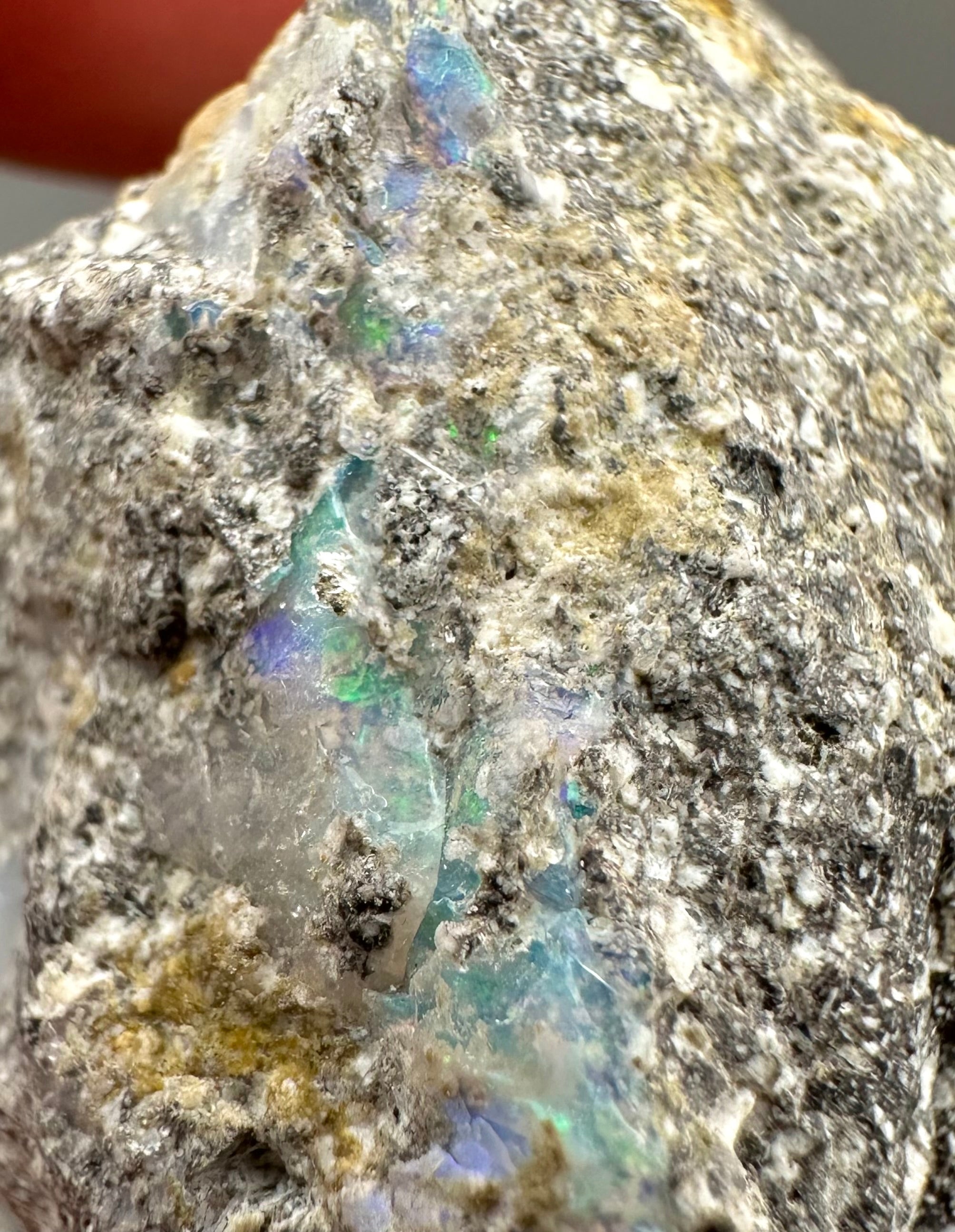 Precious opal – Dubnik, Slovakia - SOP007