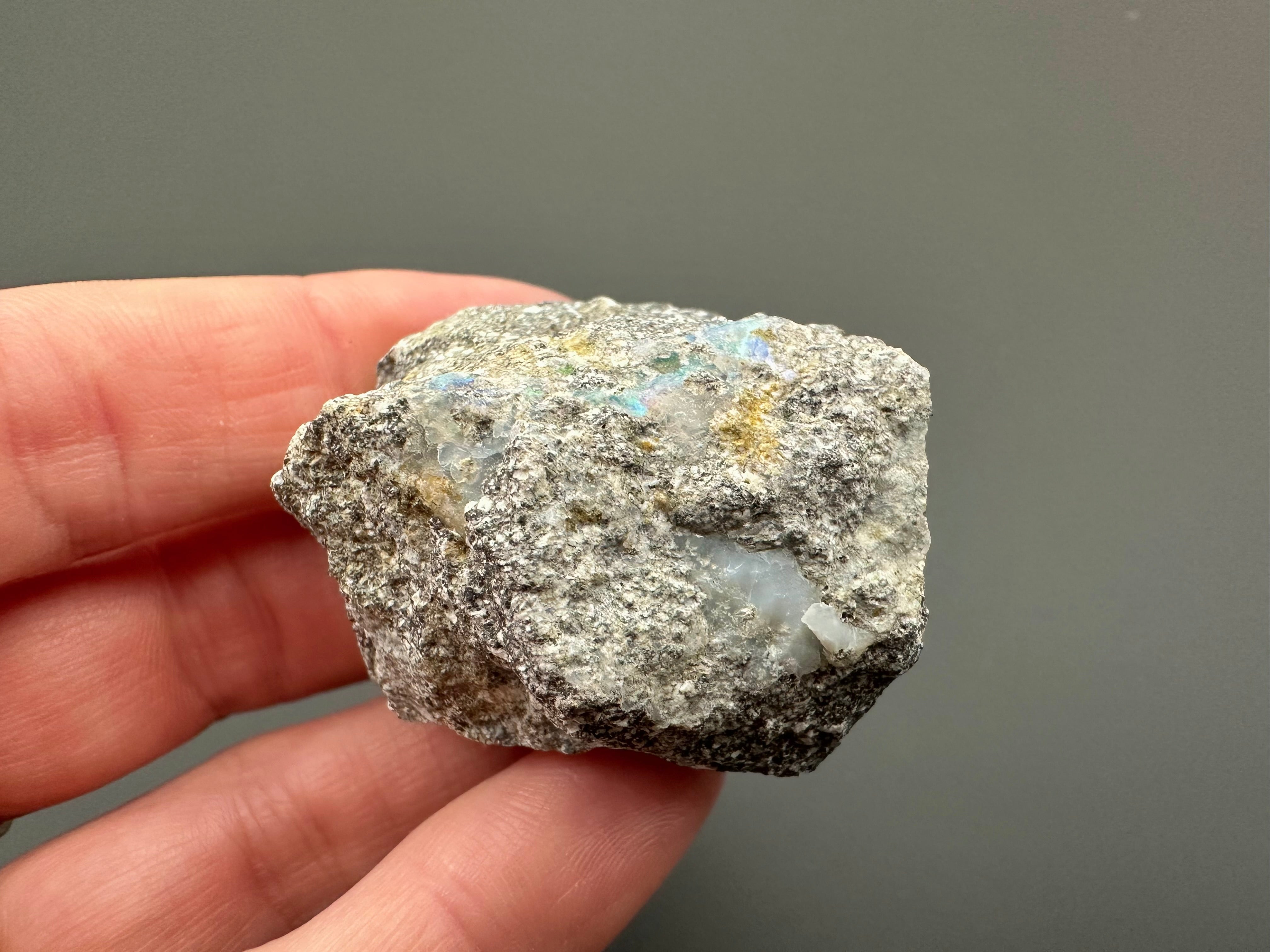 Precious opal – Dubnik, Slovakia - SOP007