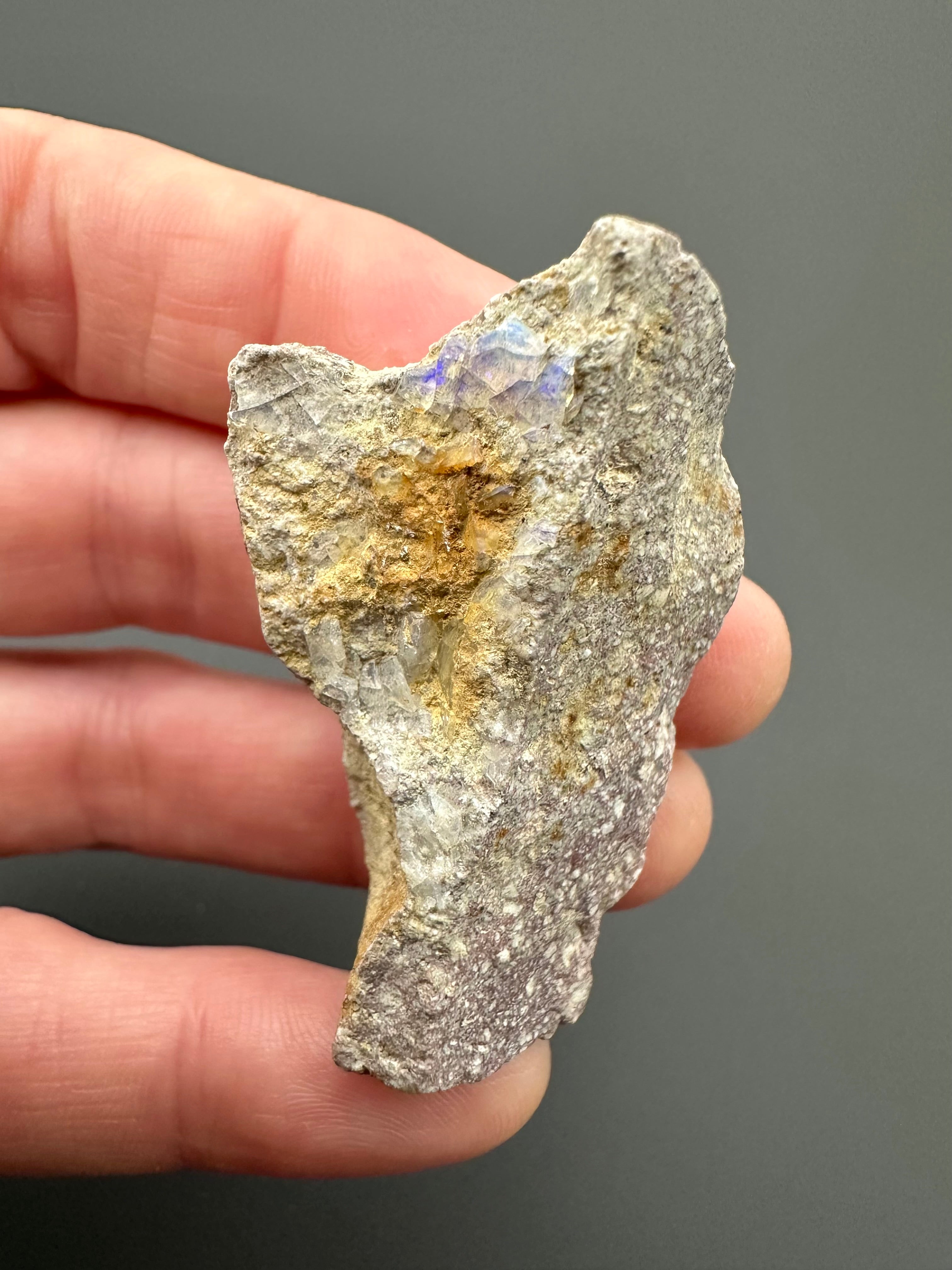 Precious opal – Dubnik, Slovakia - SOP008