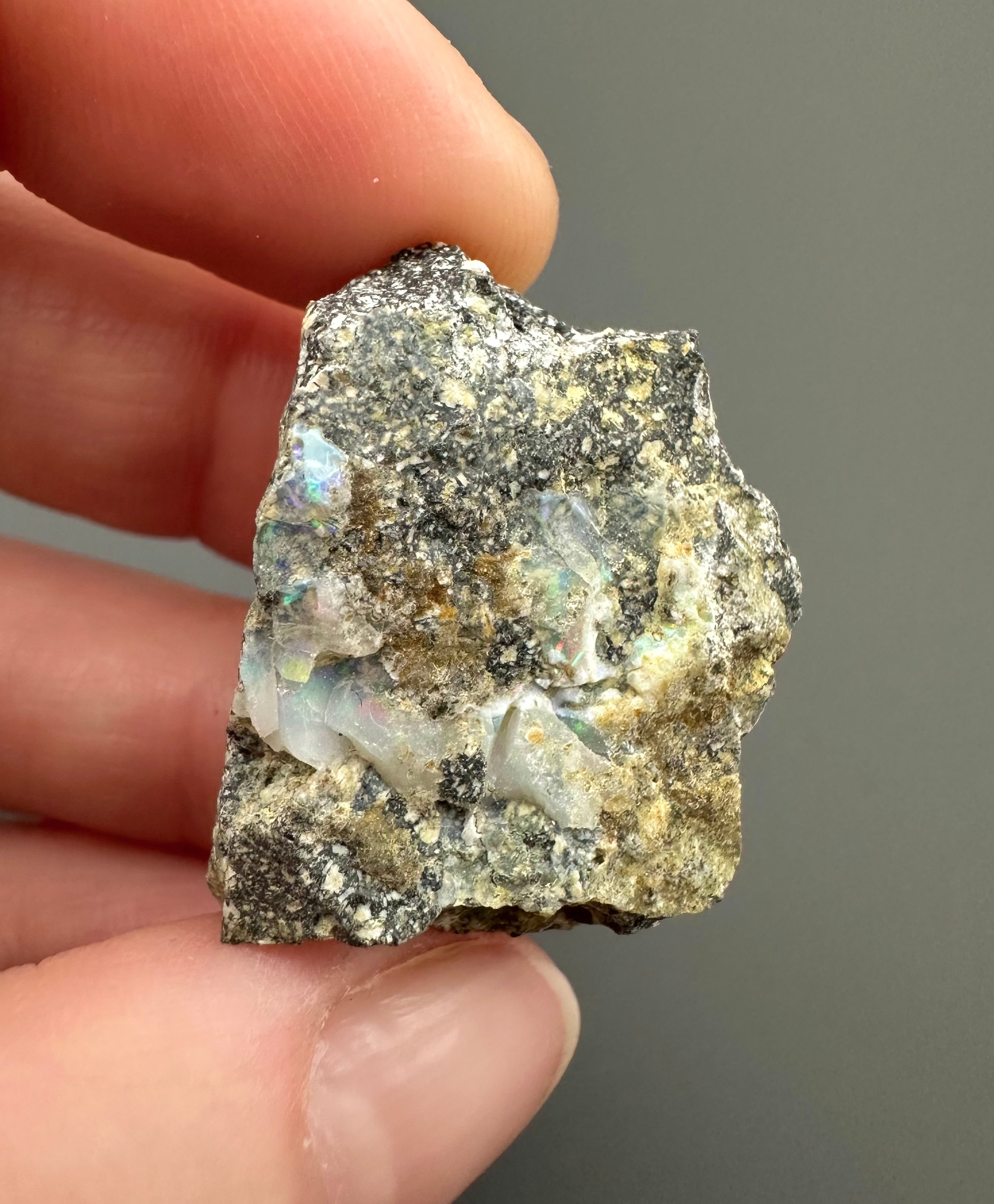 Precious opal – Dubnik, Slovakia - SOP010
