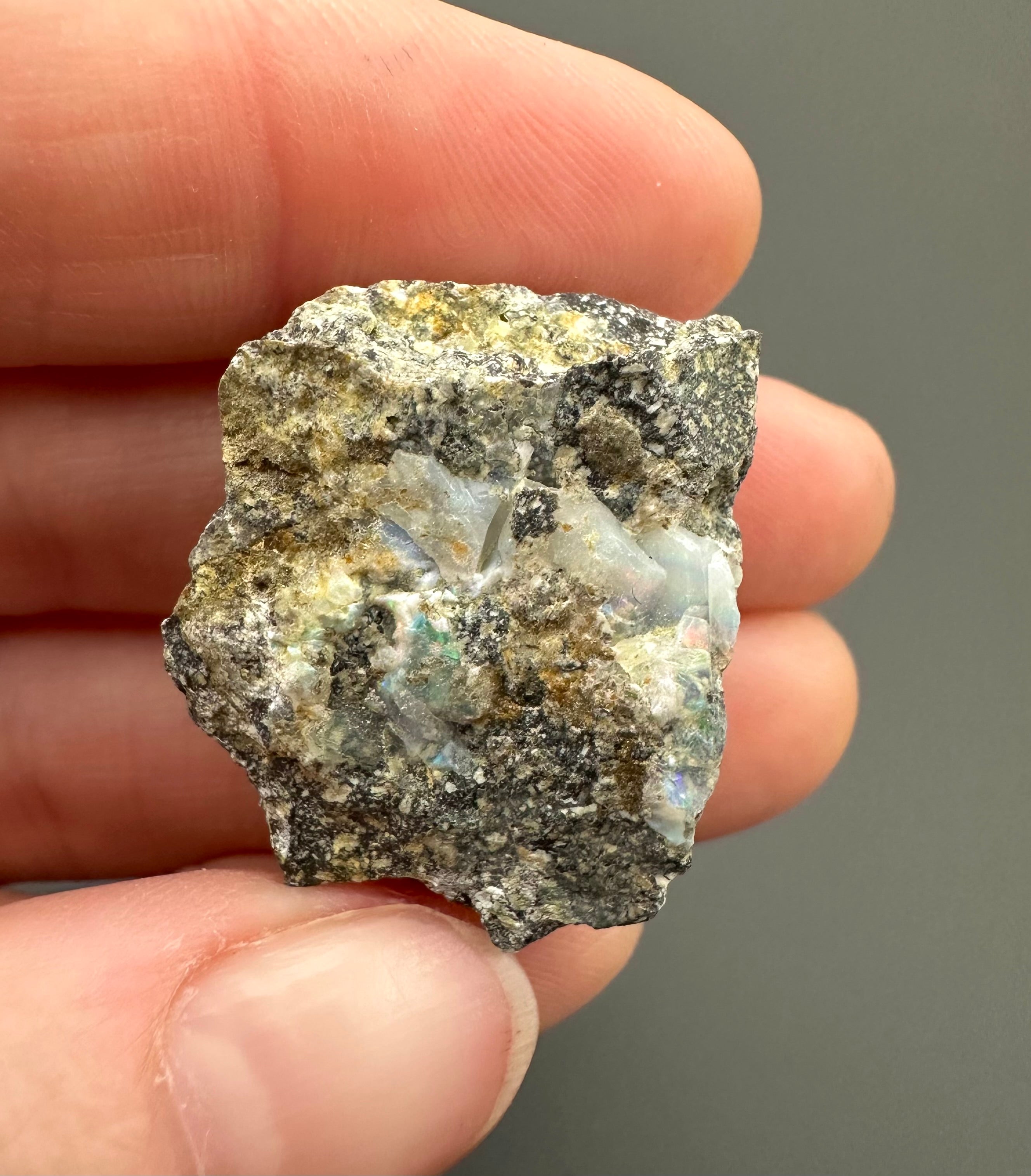Precious opal – Dubnik, Slovakia - SOP010