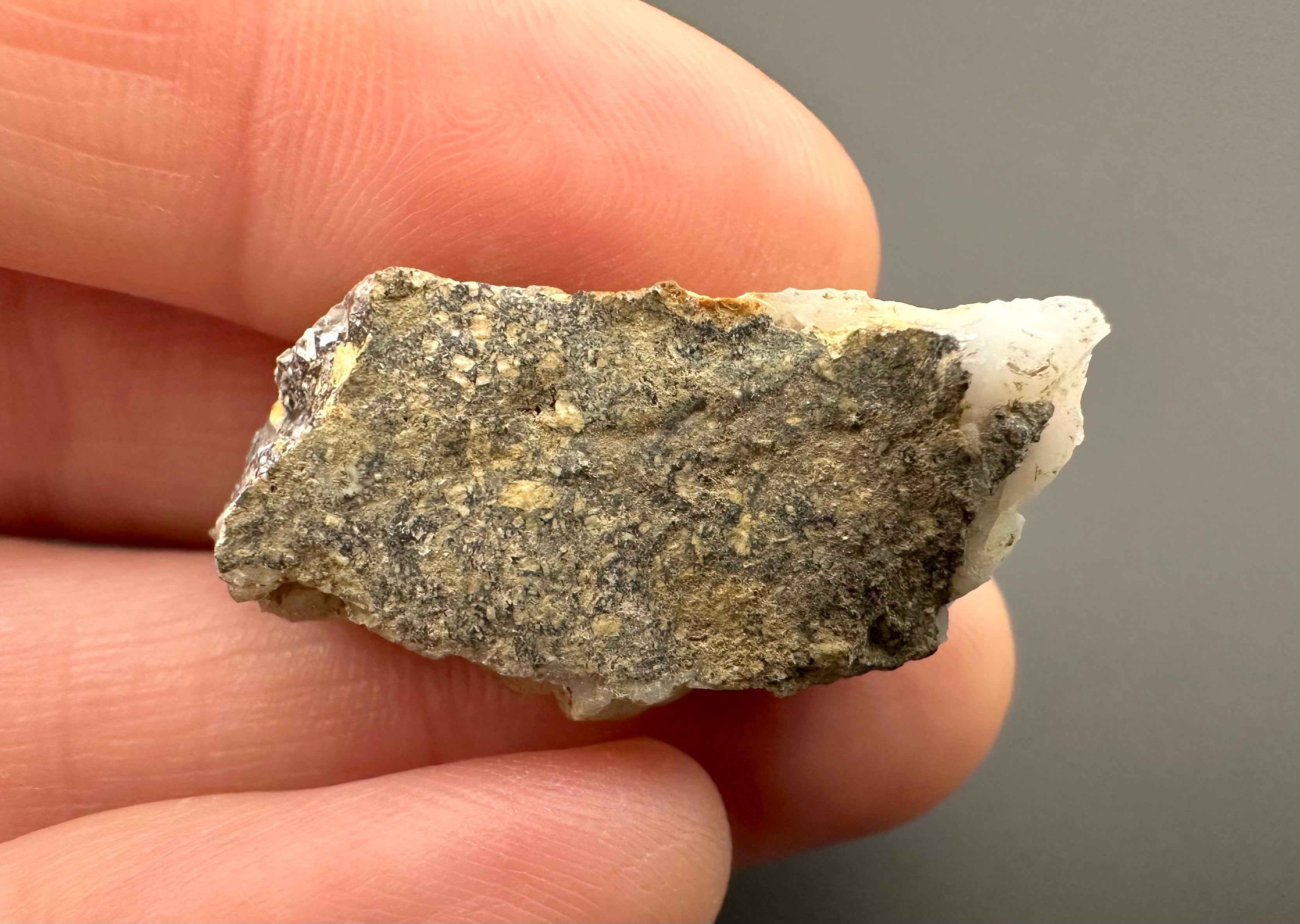 Precious opal – Dubnik, Slovakia - SOP011