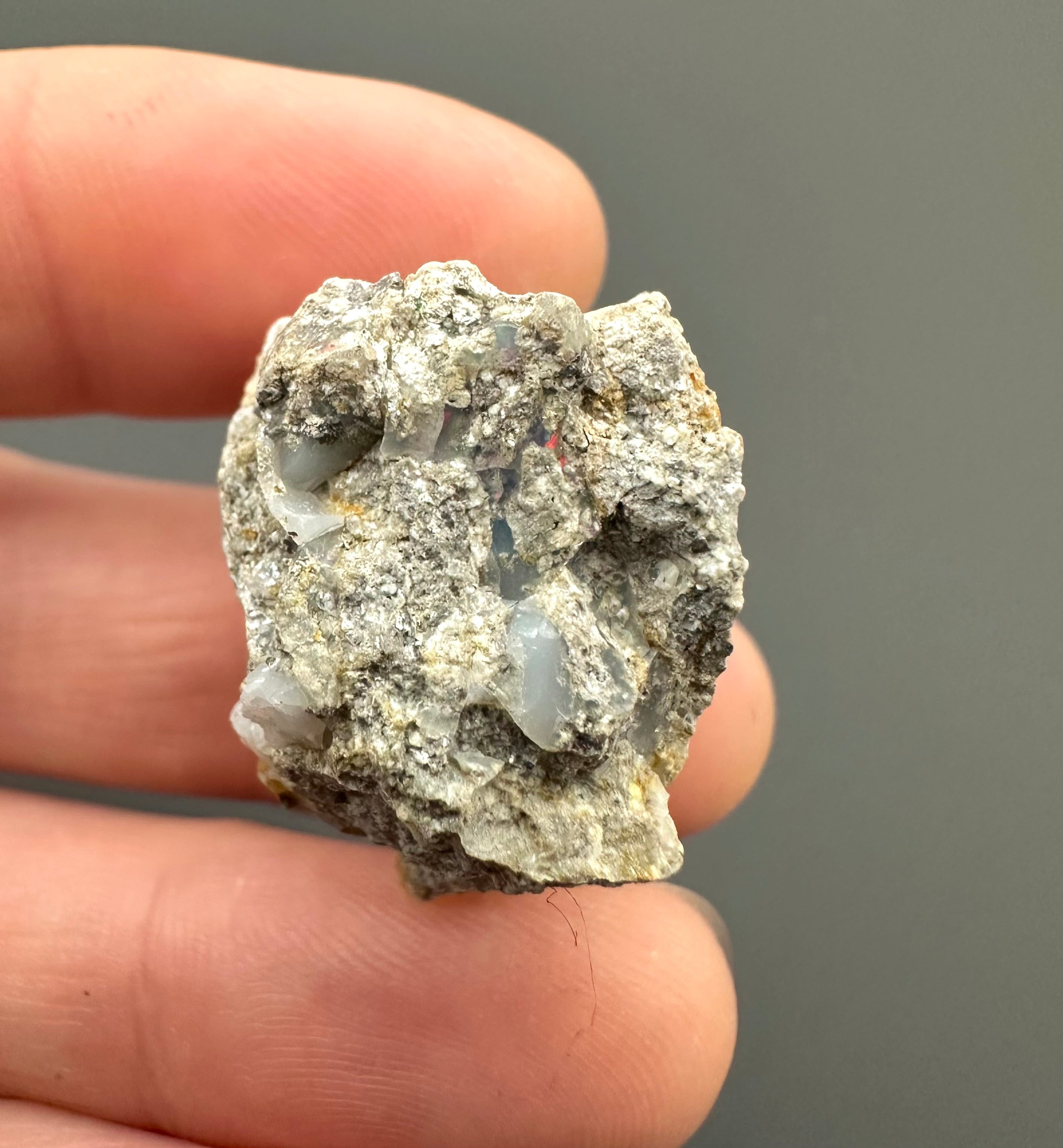 Precious opal – Dubnik, Slovakia - SOP012