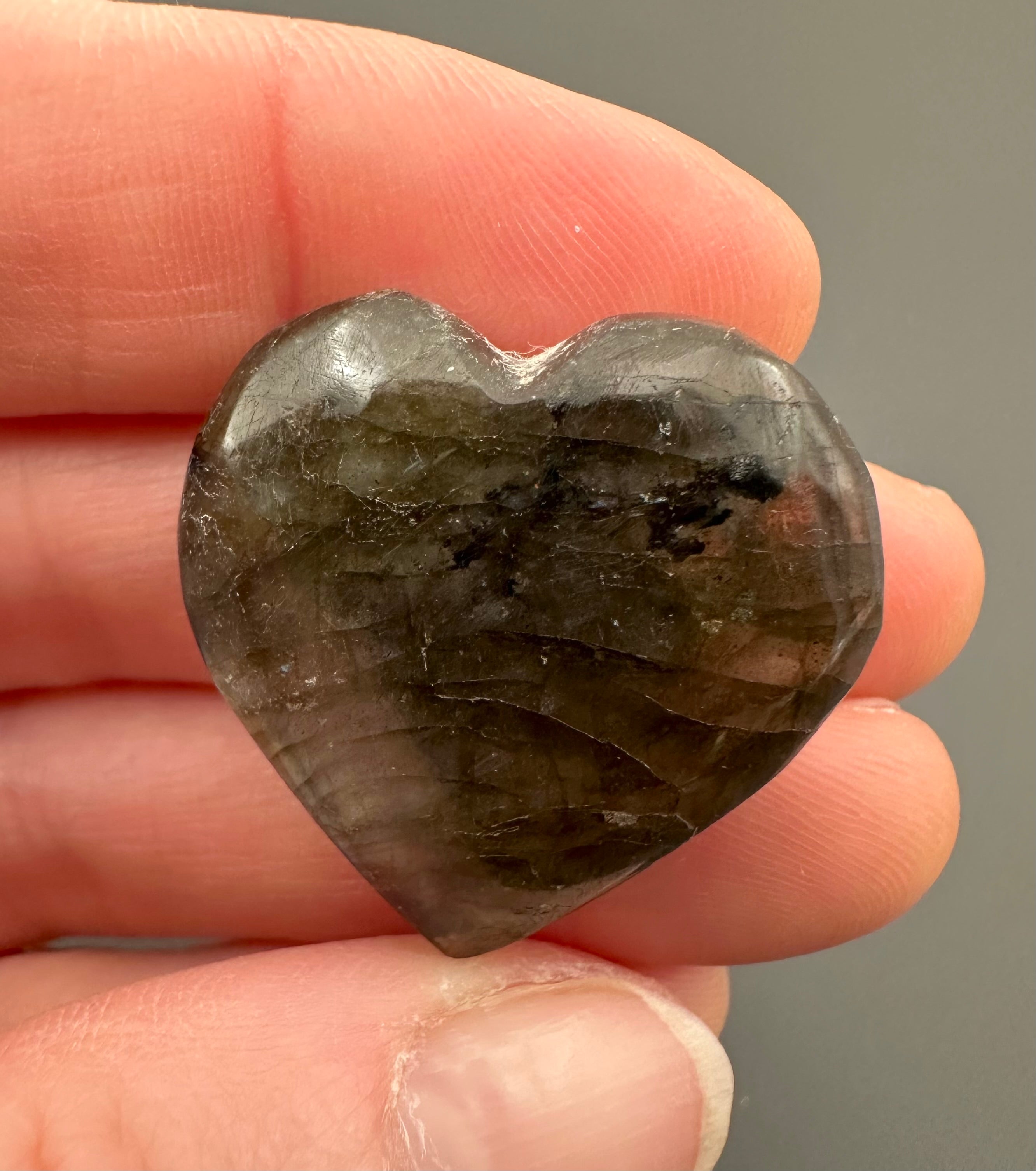 Labradorite heart 2,8 cm – Madagascar - L013