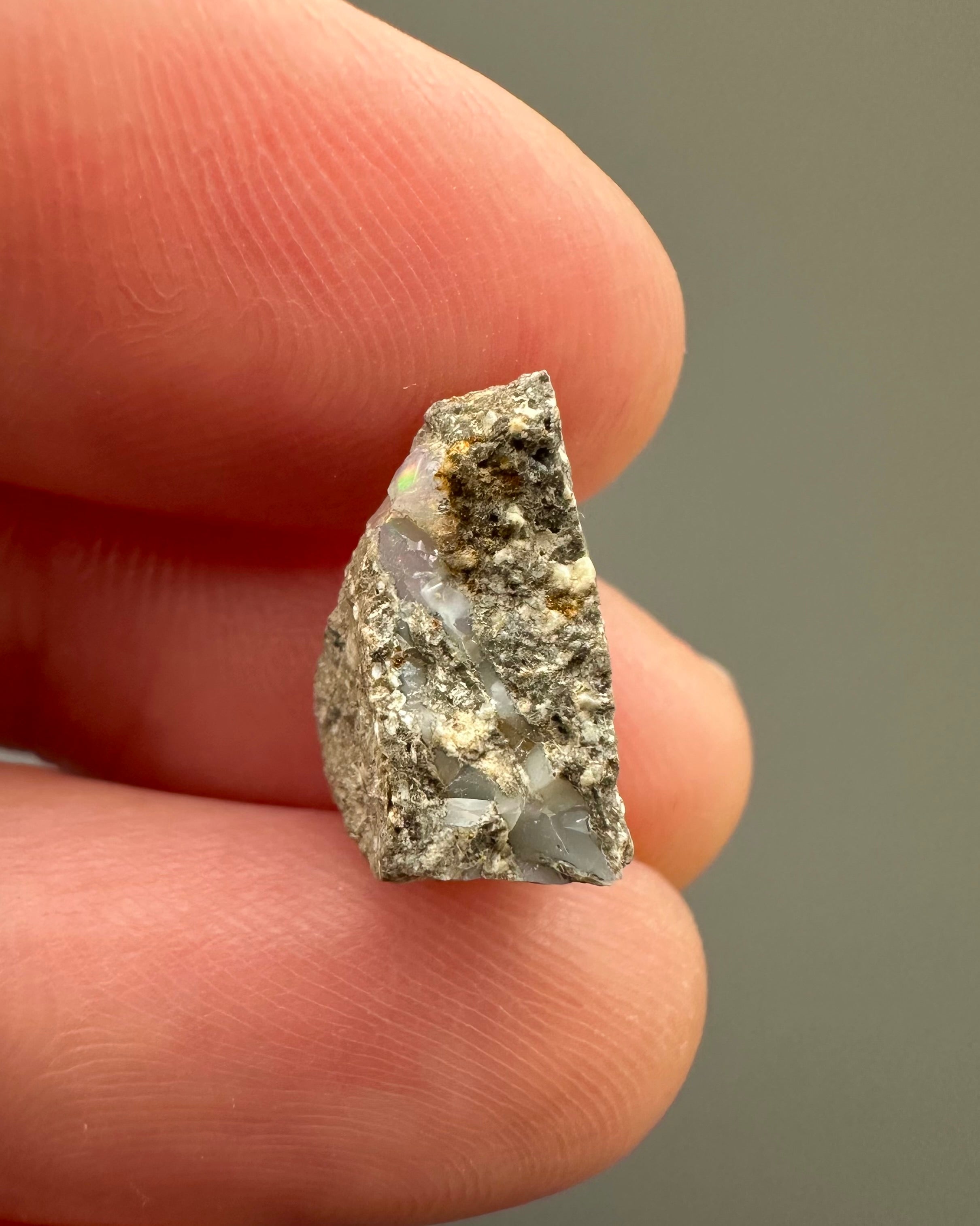 Precious opal – Dubnik, Slovakia - SOP027
