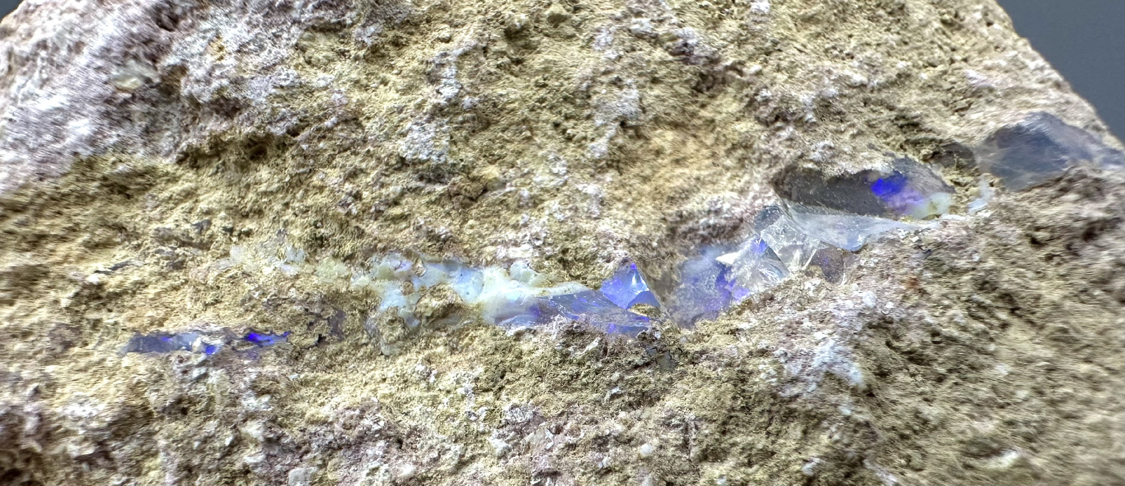 Precious opal – Dubnik, Slovakia - SOP029