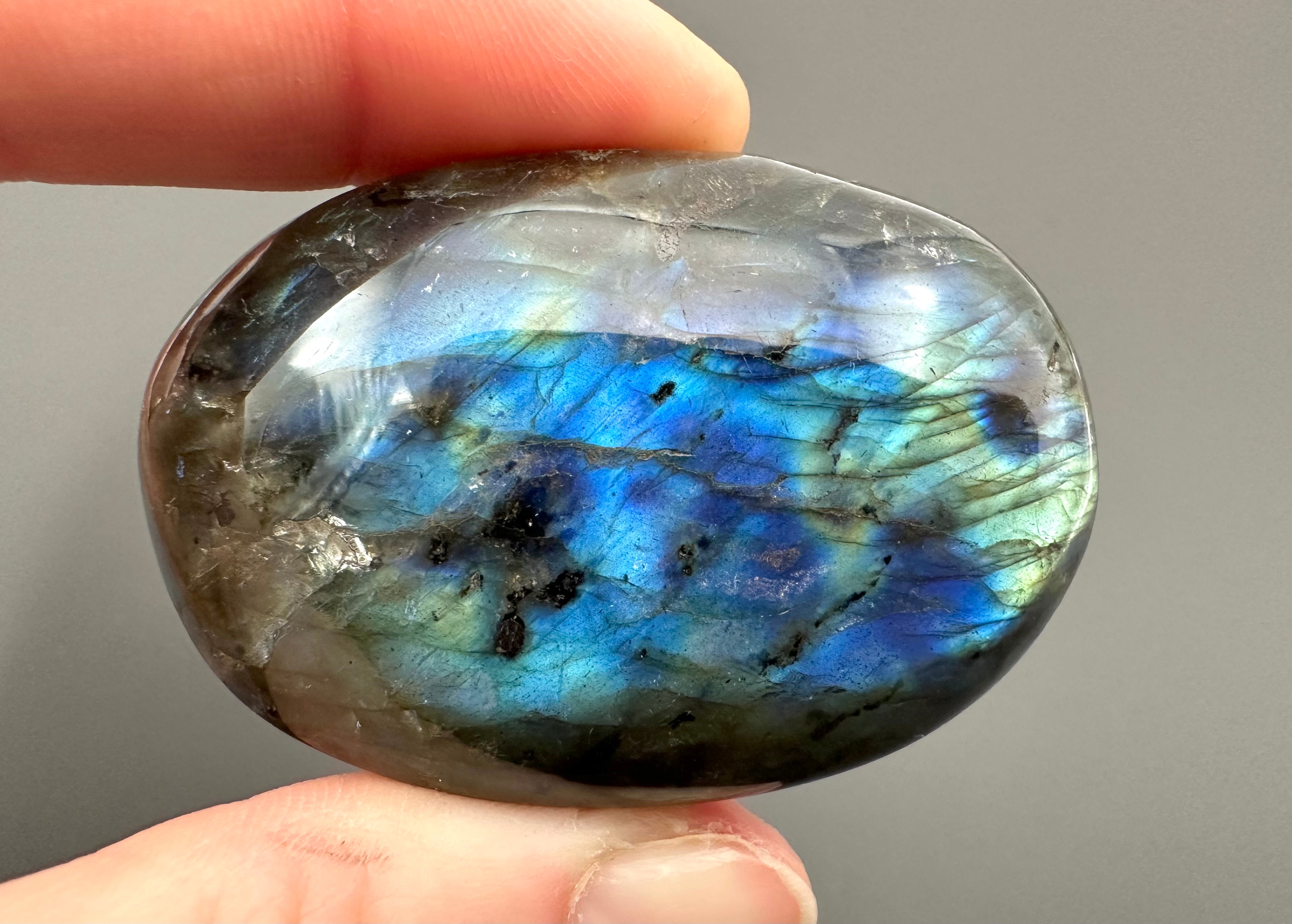 Labradorite – Madagascar - L023