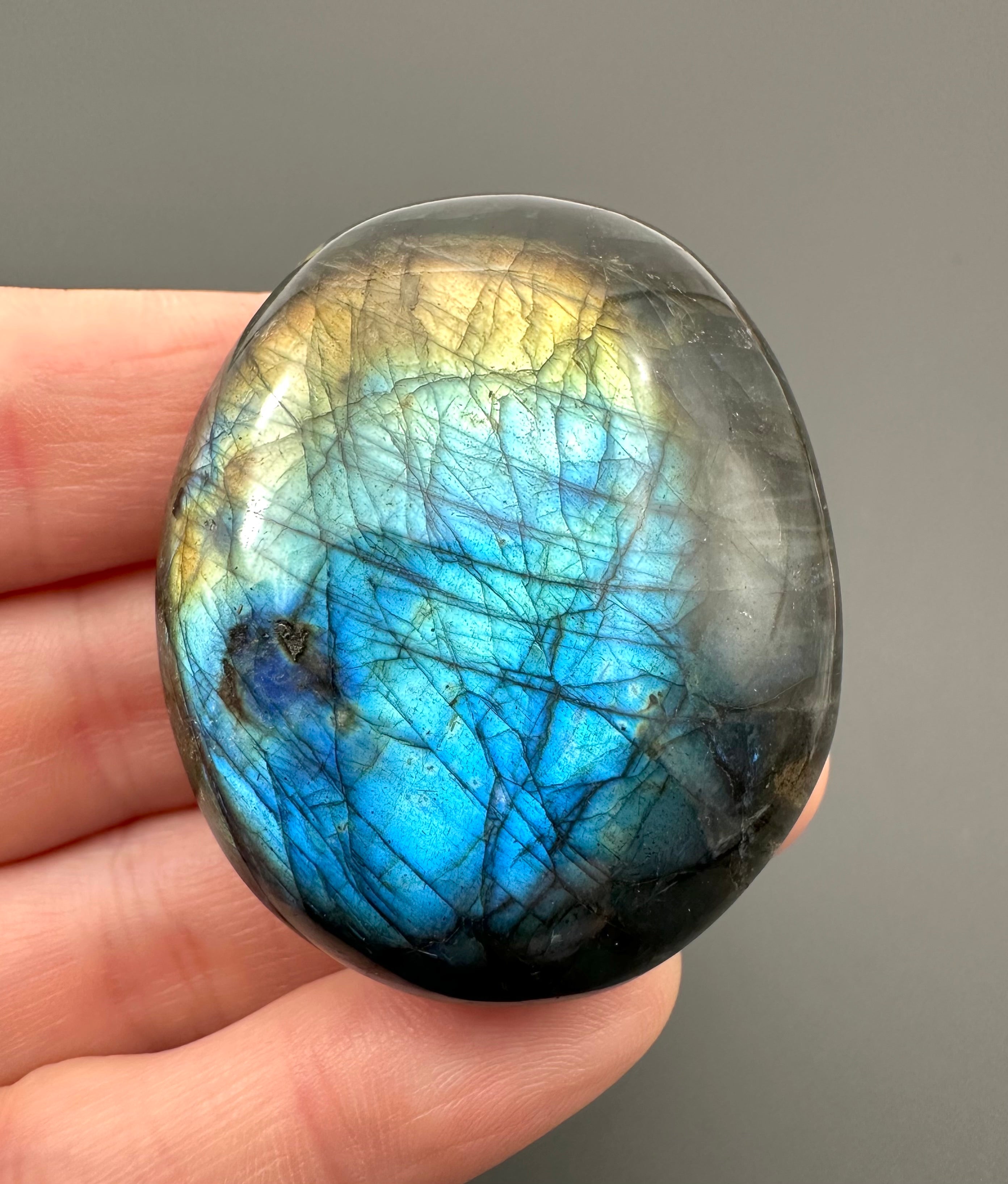 Labradorite – Madagascar - L024