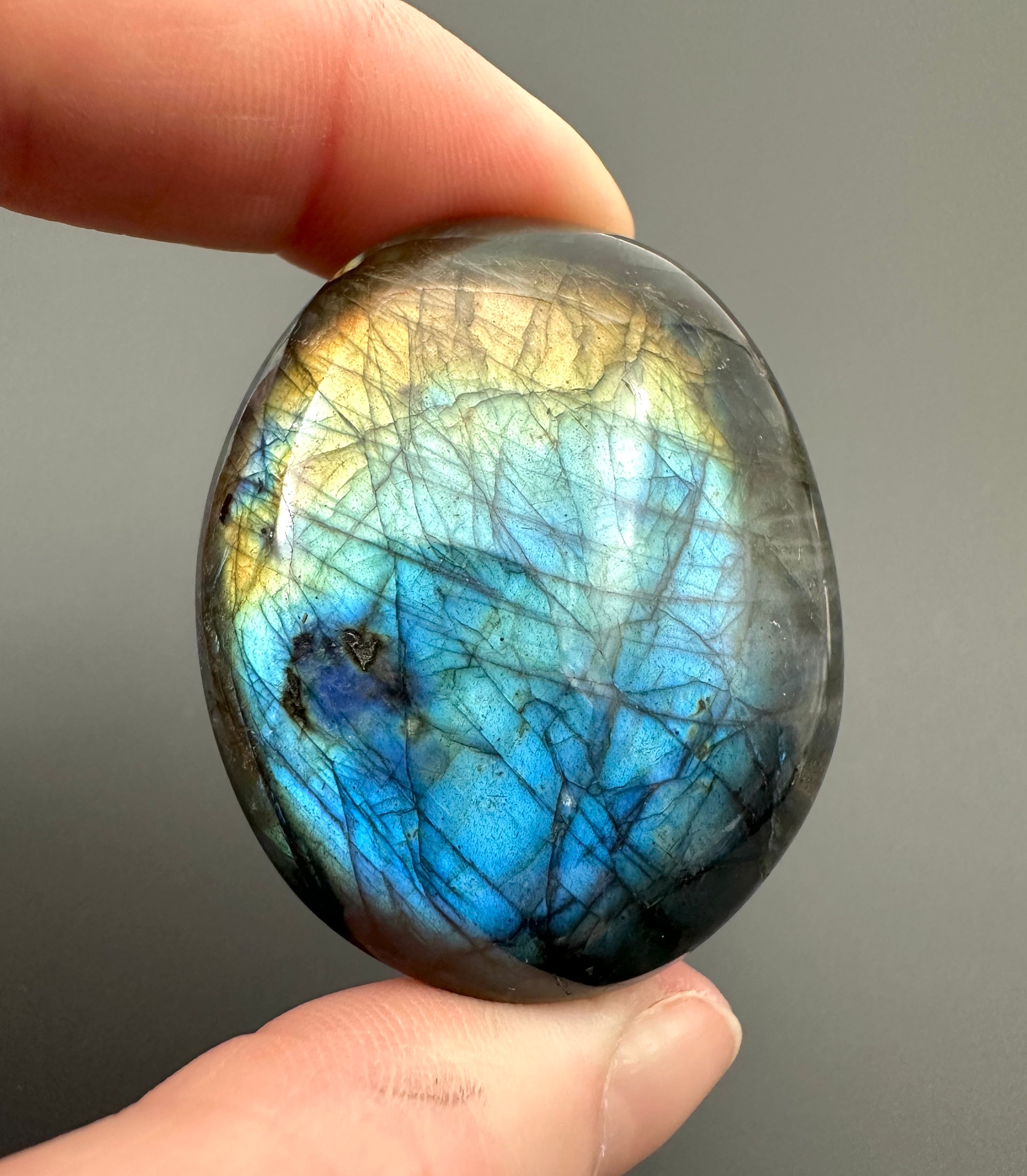 Labradorite – Madagascar - L024