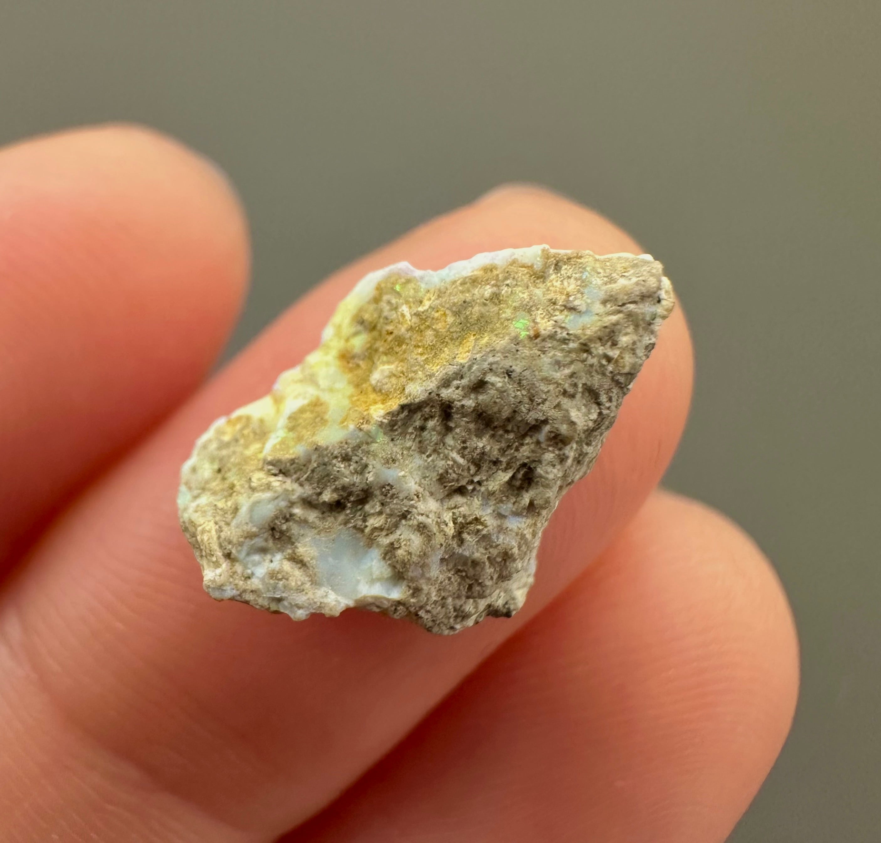 Precious opal – Dubnik, Slovakia - SOP035