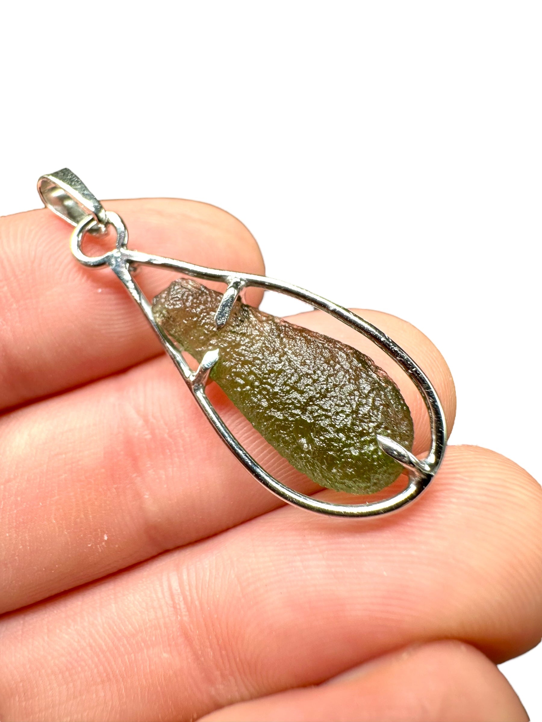 Silver moldavite pendant 2,1g