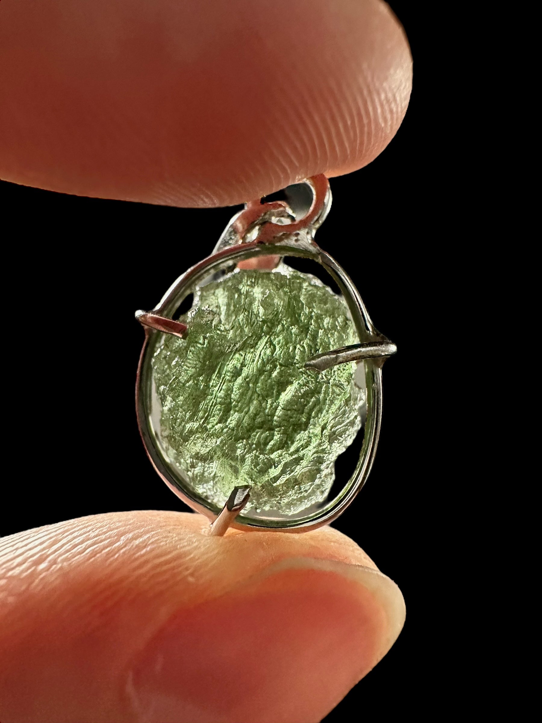 Silver moldavite pendant 1,8g - SP/V243