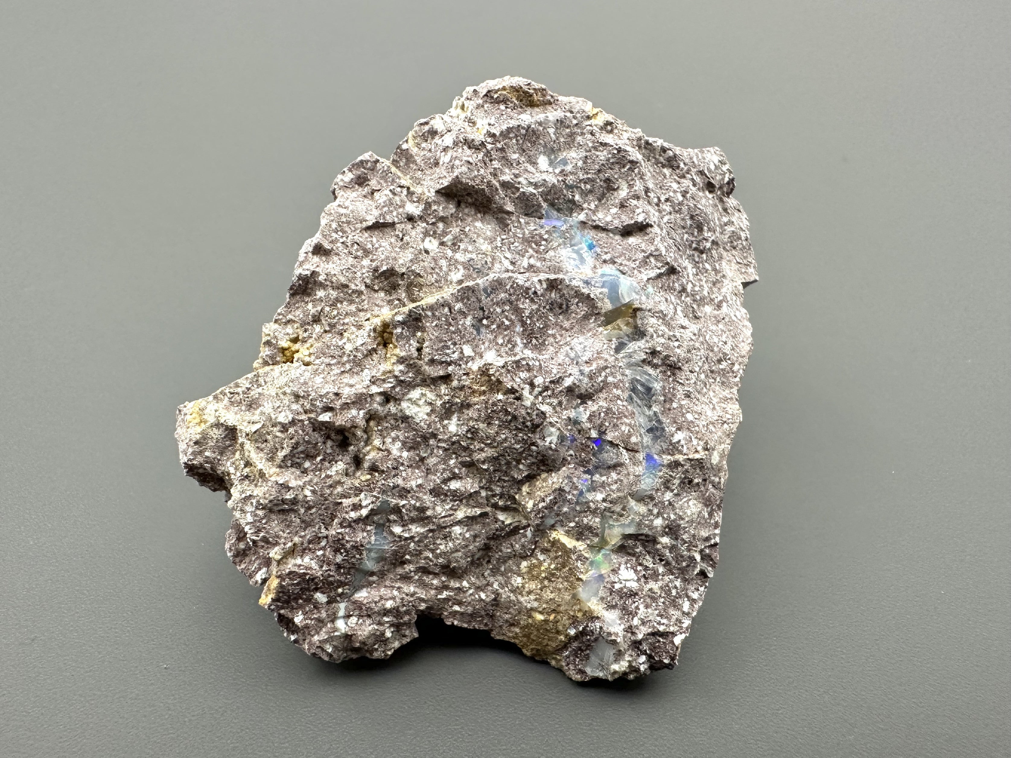 Precious opal – Dubnik, Slovakia - SOP040