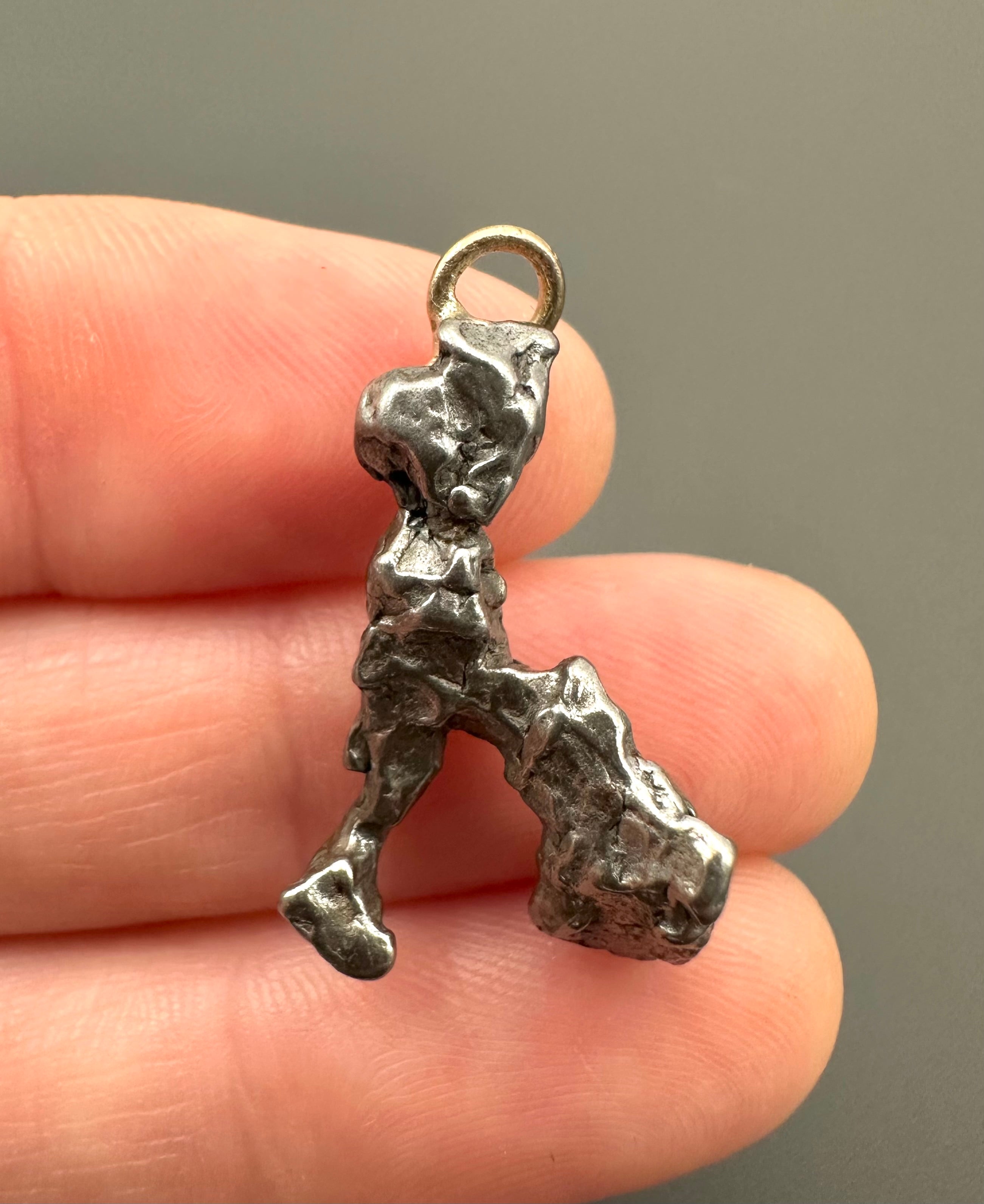 Iron meteorite pendant 3,4g - P/ZM009