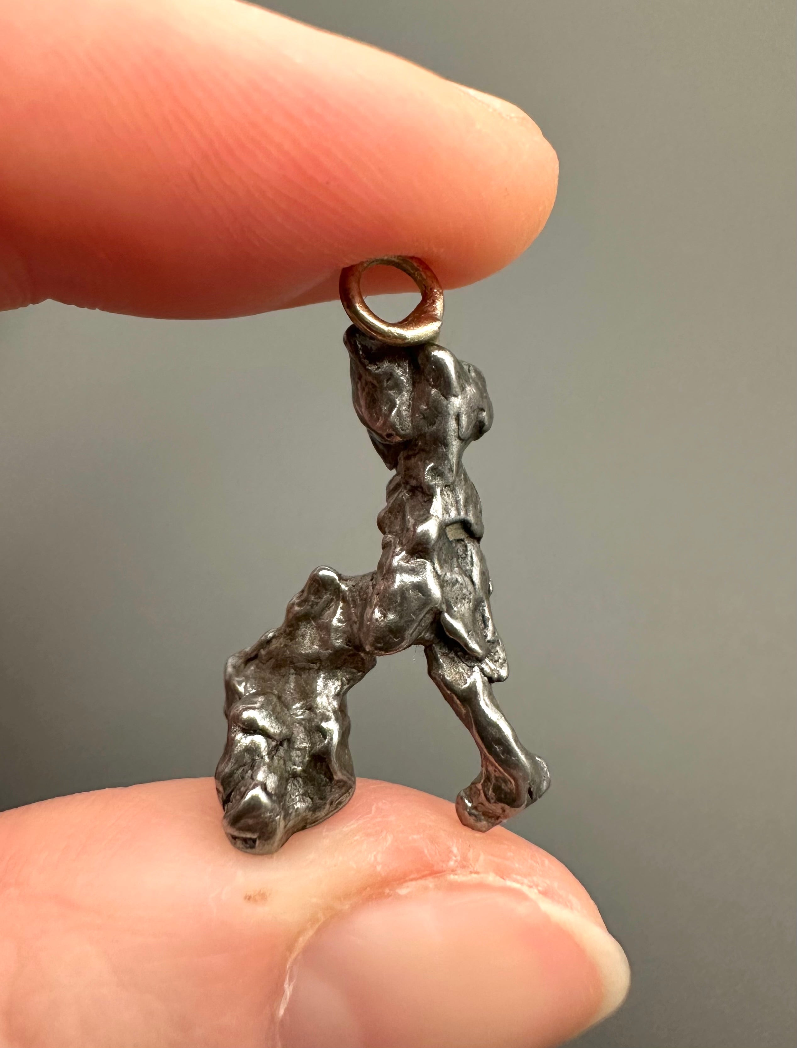 Iron meteorite pendant 3,4g - P/ZM009
