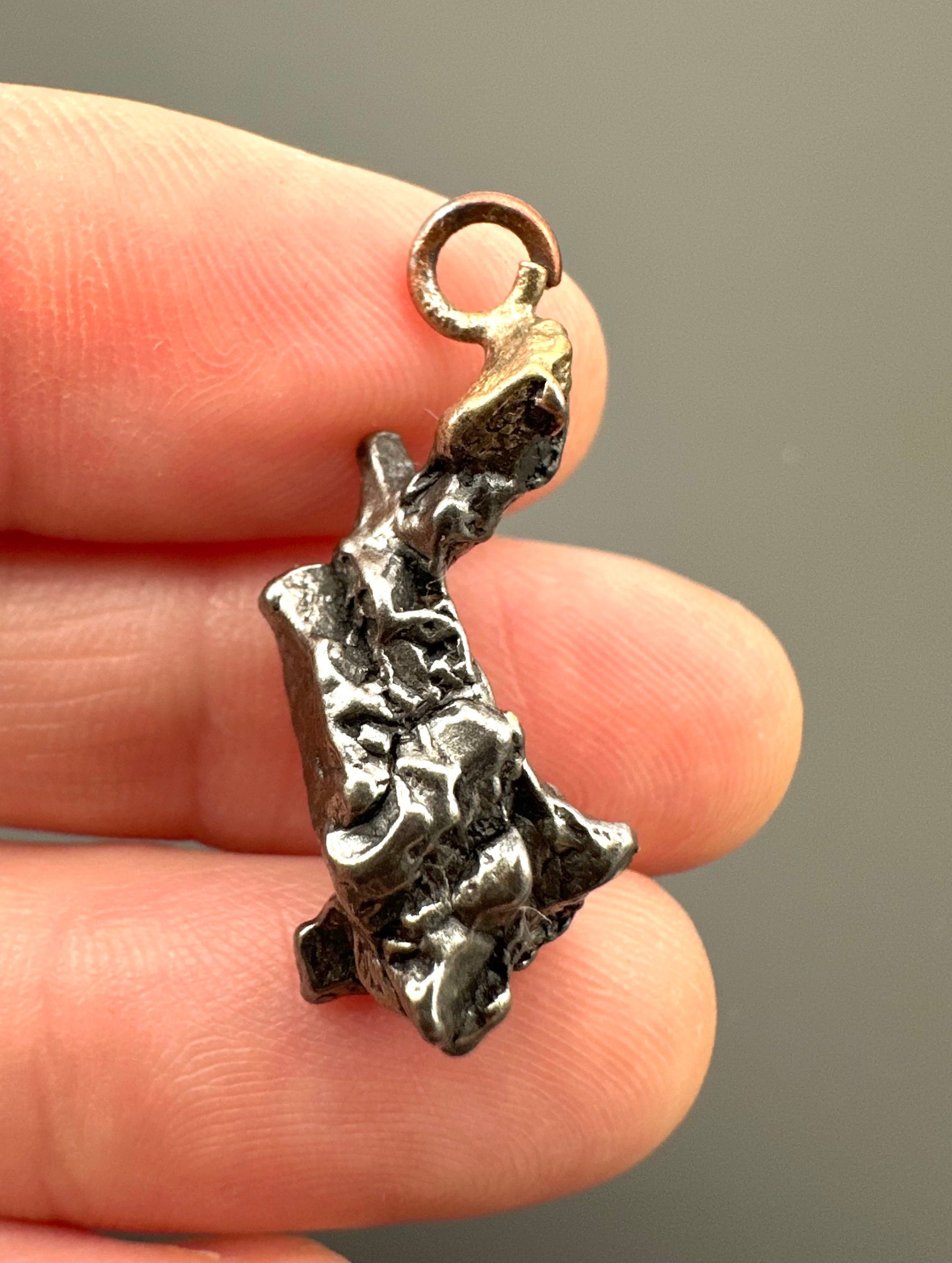 Iron meteorite pendant 4,2g