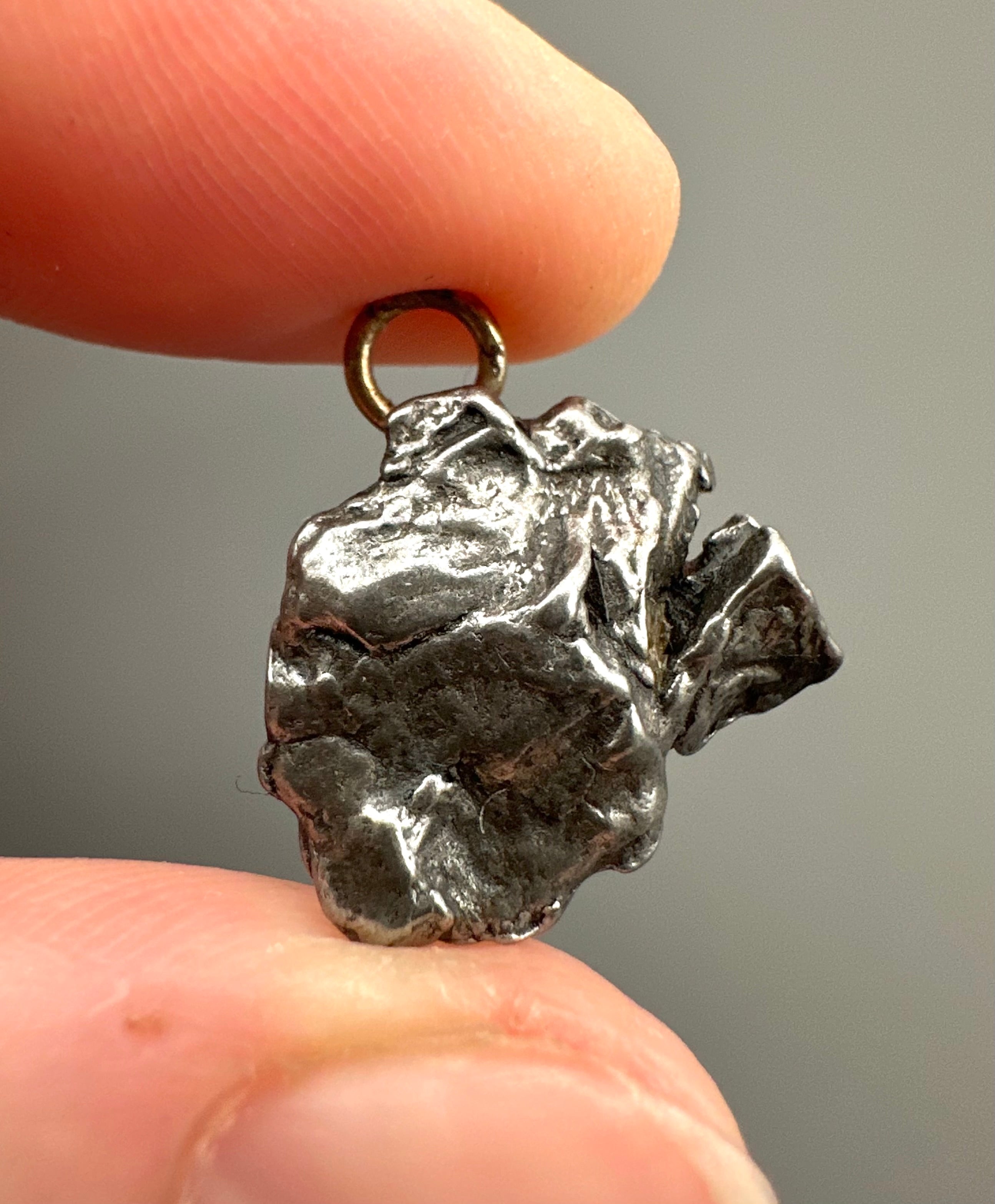 Iron meteorite pendant 3,4g - P/ZM014