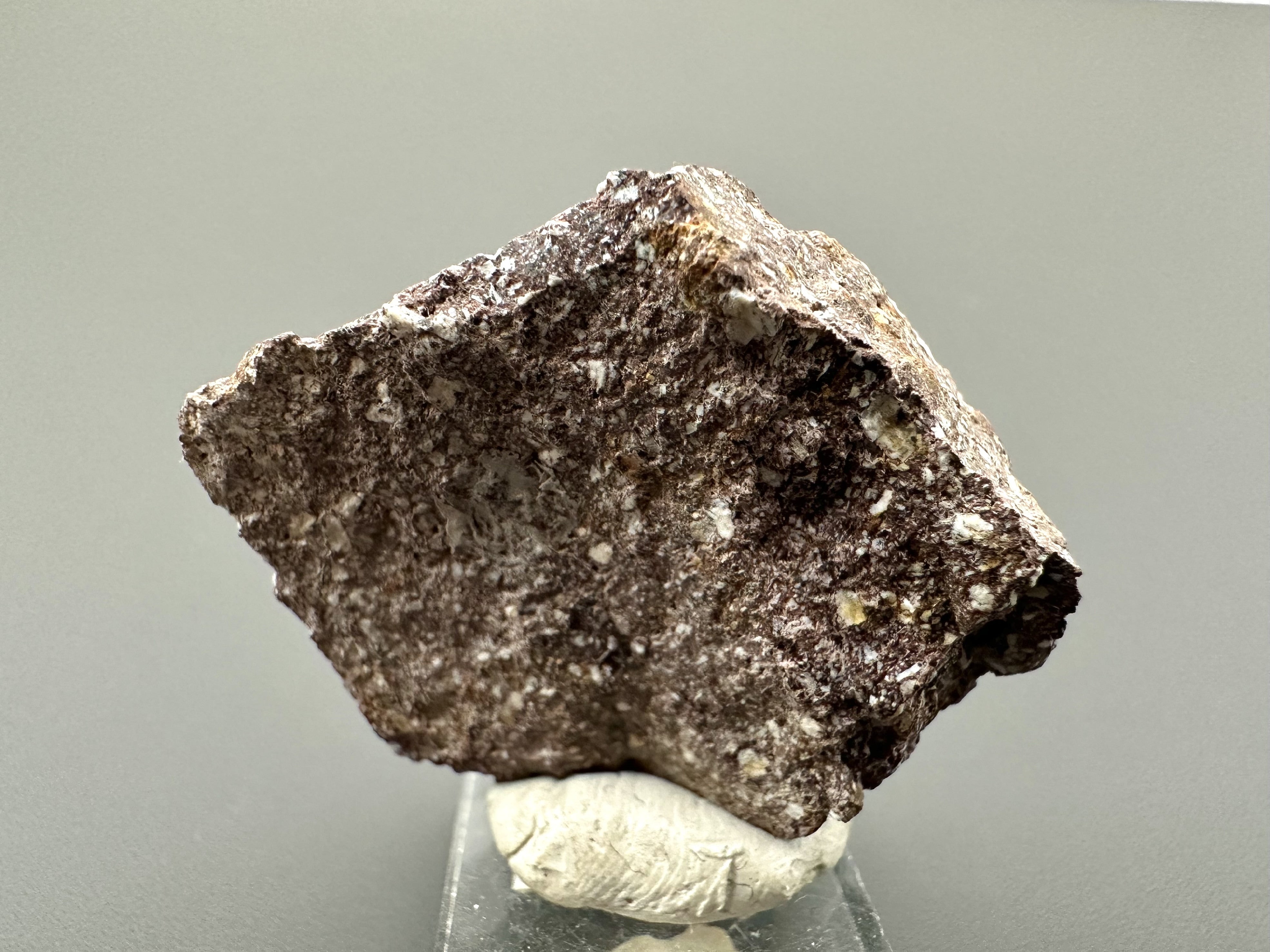 Precious opal – Dubnik, Slovakia - SOP041
