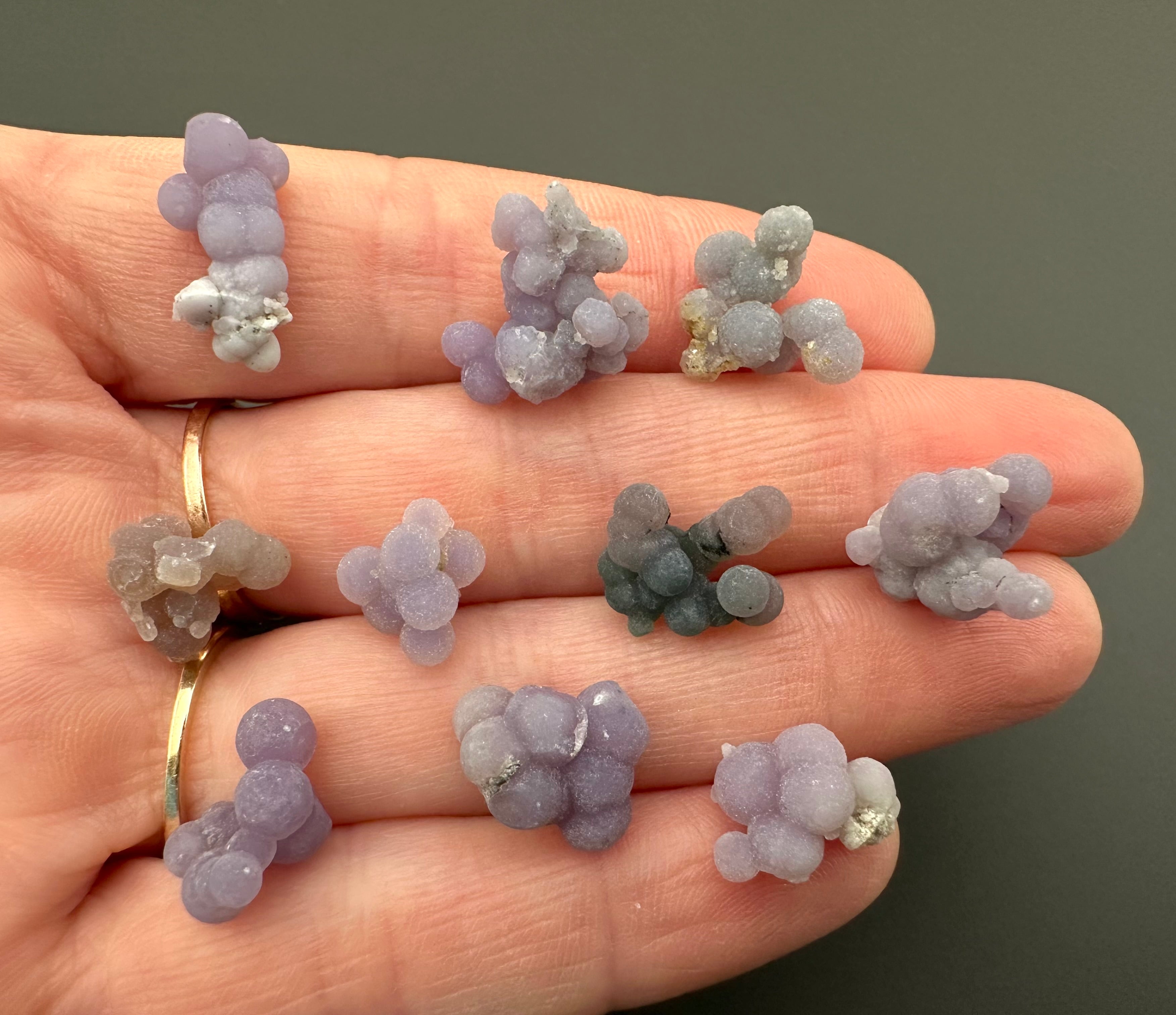 Grape Chalcedony – Sulawesi, Indonesia – 10pcs - HCH326