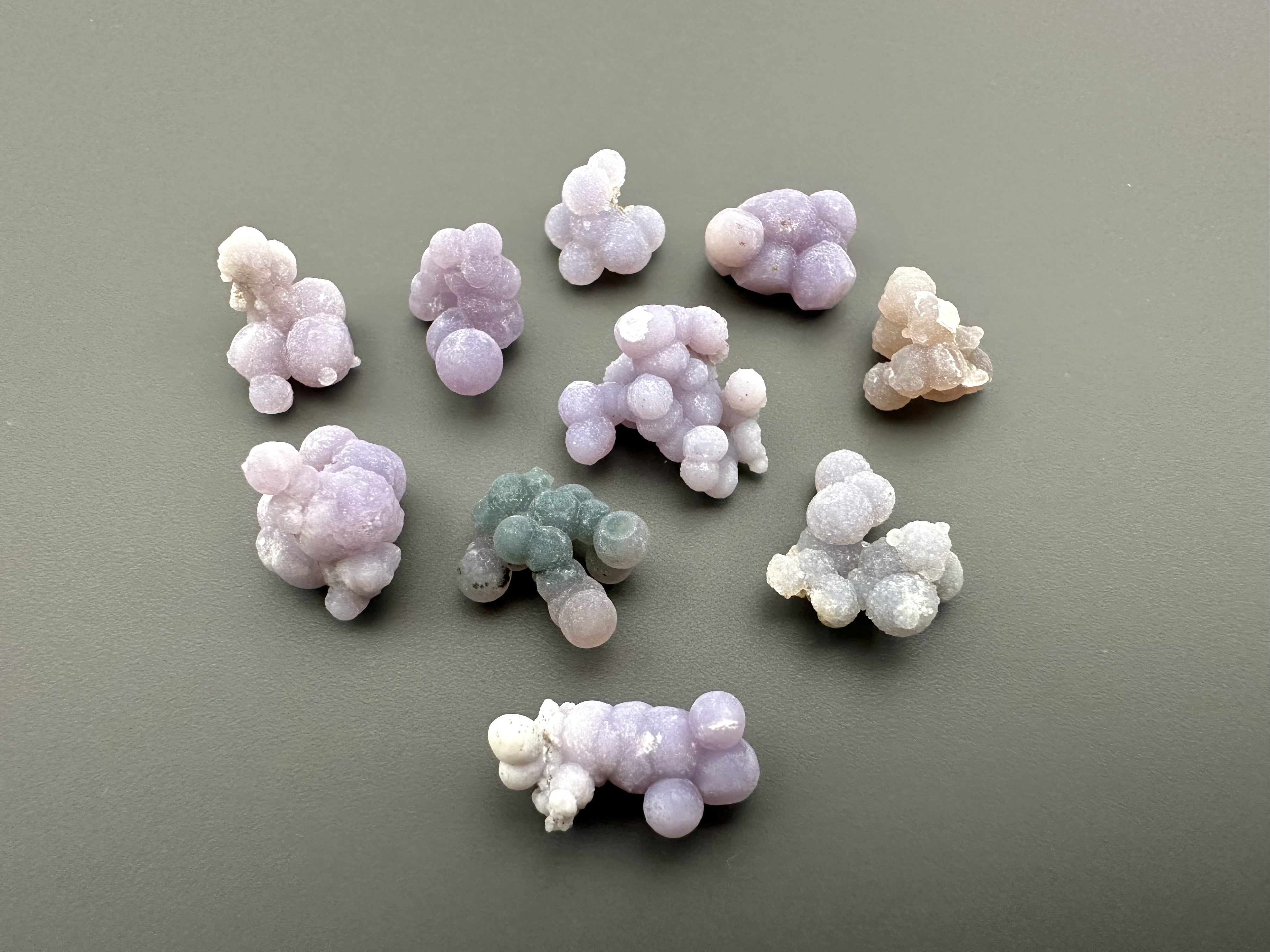 Grape Chalcedony – Sulawesi, Indonesia – 10pcs