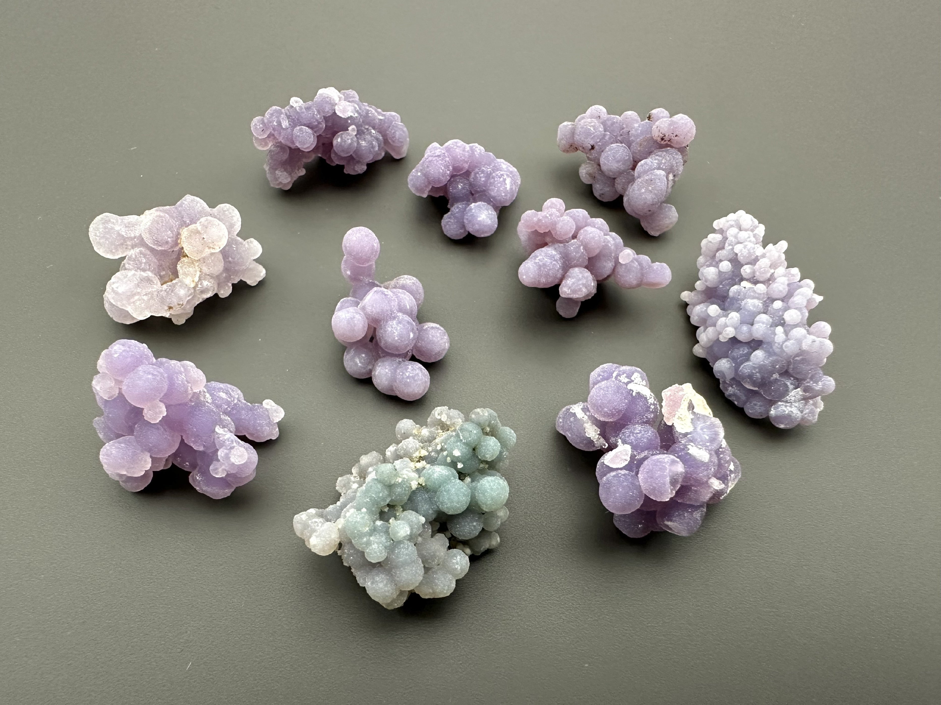 Grape Chalcedony – Sulawesi, Indonesia – 10pcs - HCH327