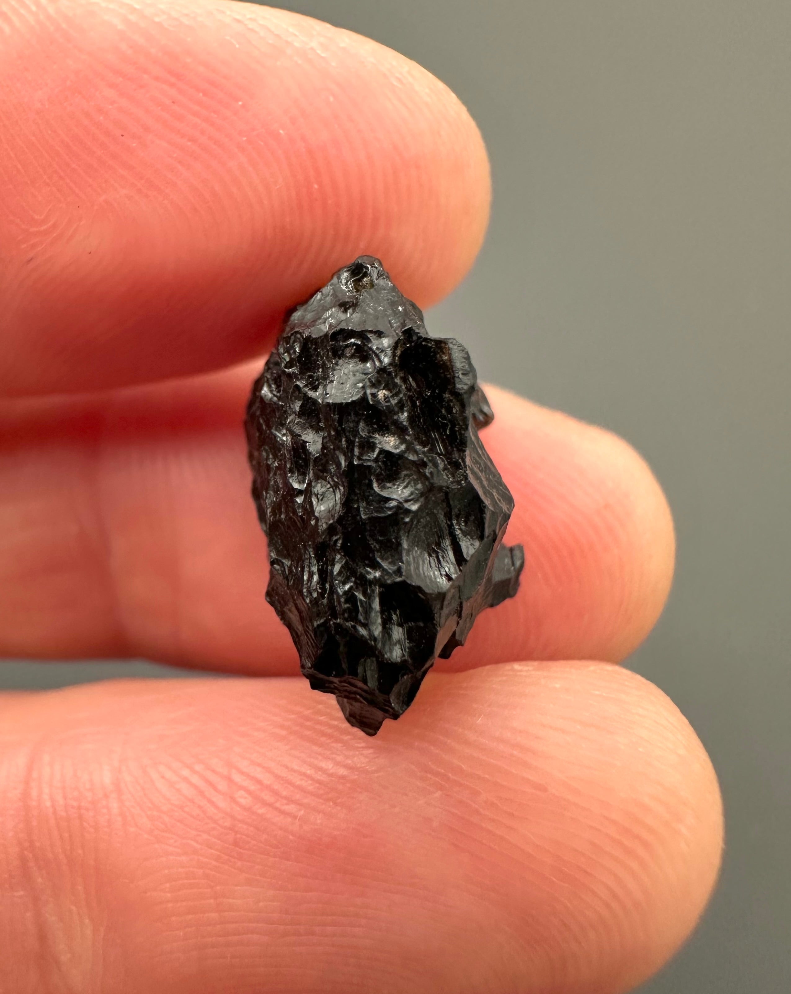 Bilitonite "Batu Satam" 1,7g – Belitung, Indonesia - BI032