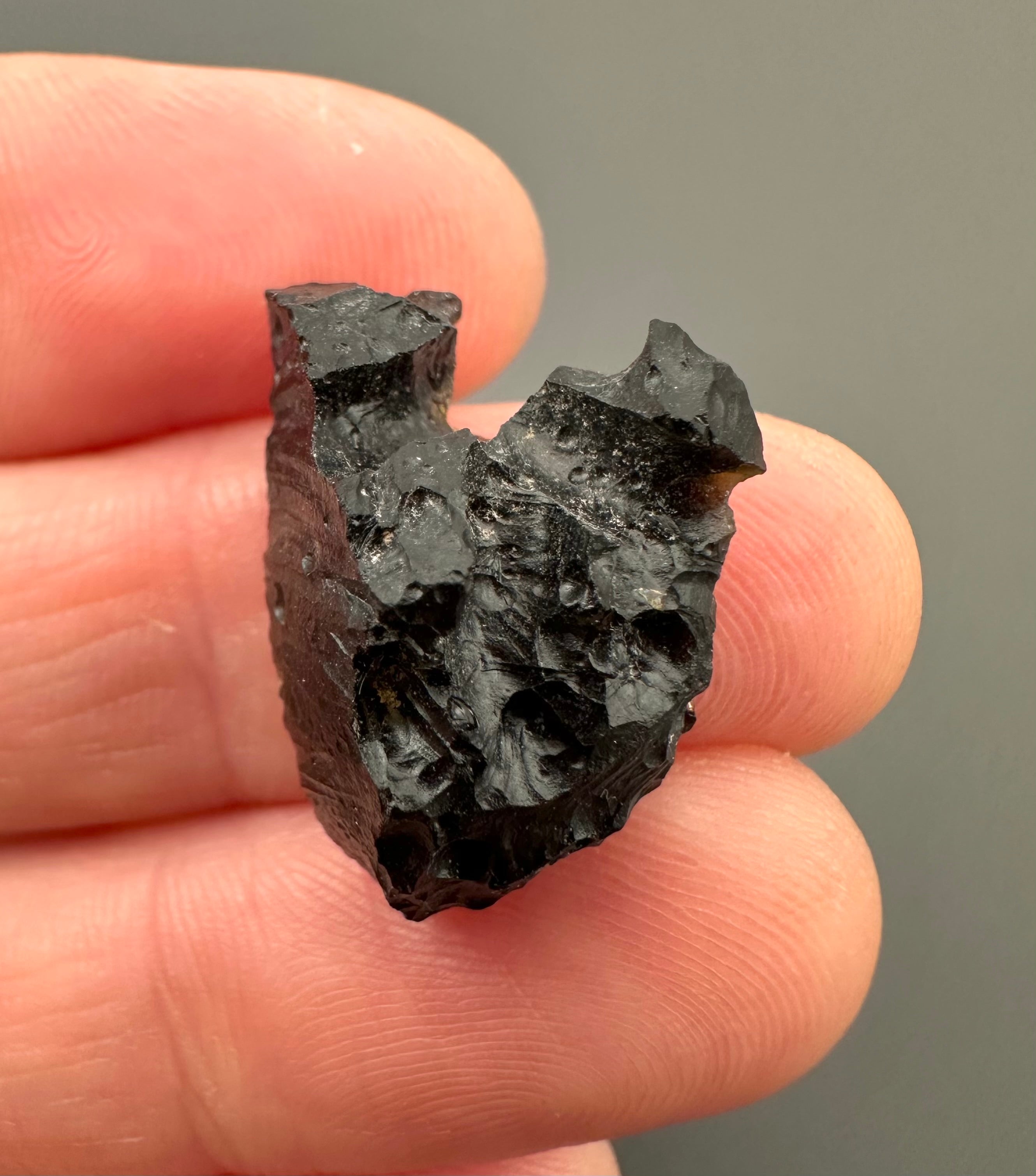 Bilitonite "Batu Satam" 1,7g – Belitung, Indonesia