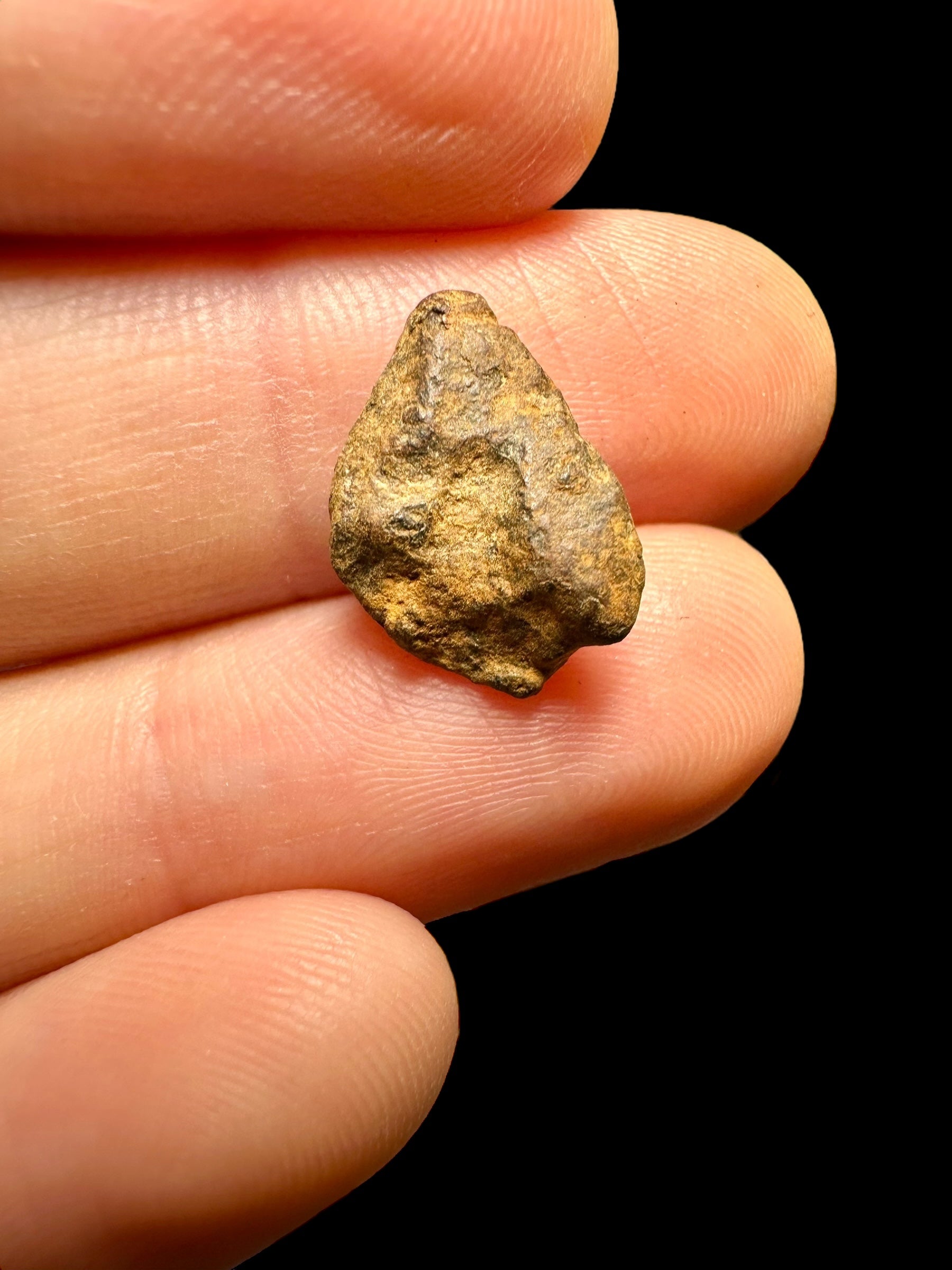 Meteorite Agoudal "Imilchil" 1,62g – Morocco - MEAG12