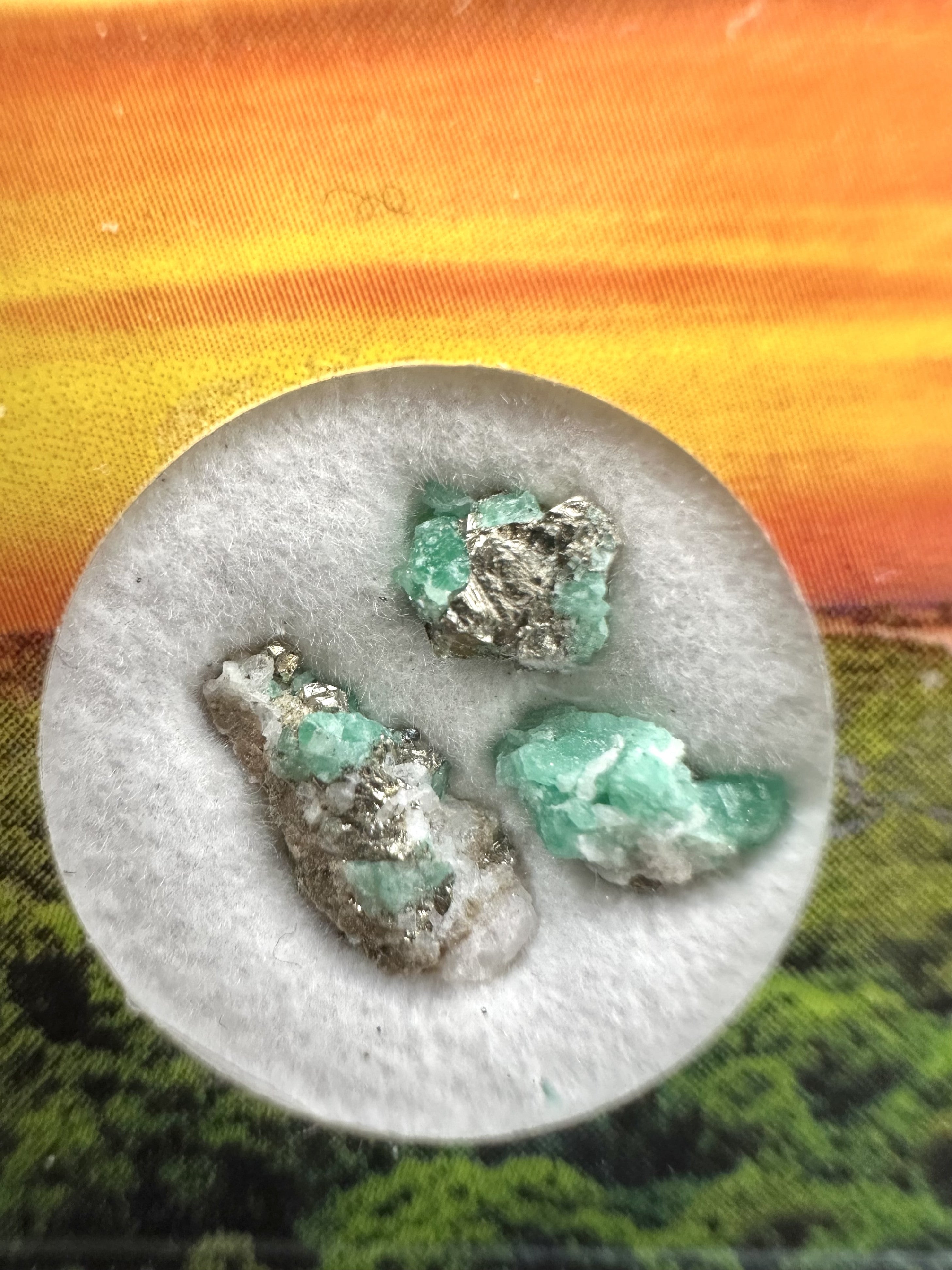 Emerald in box – Chivor – Boyaca, Colombia - SM128