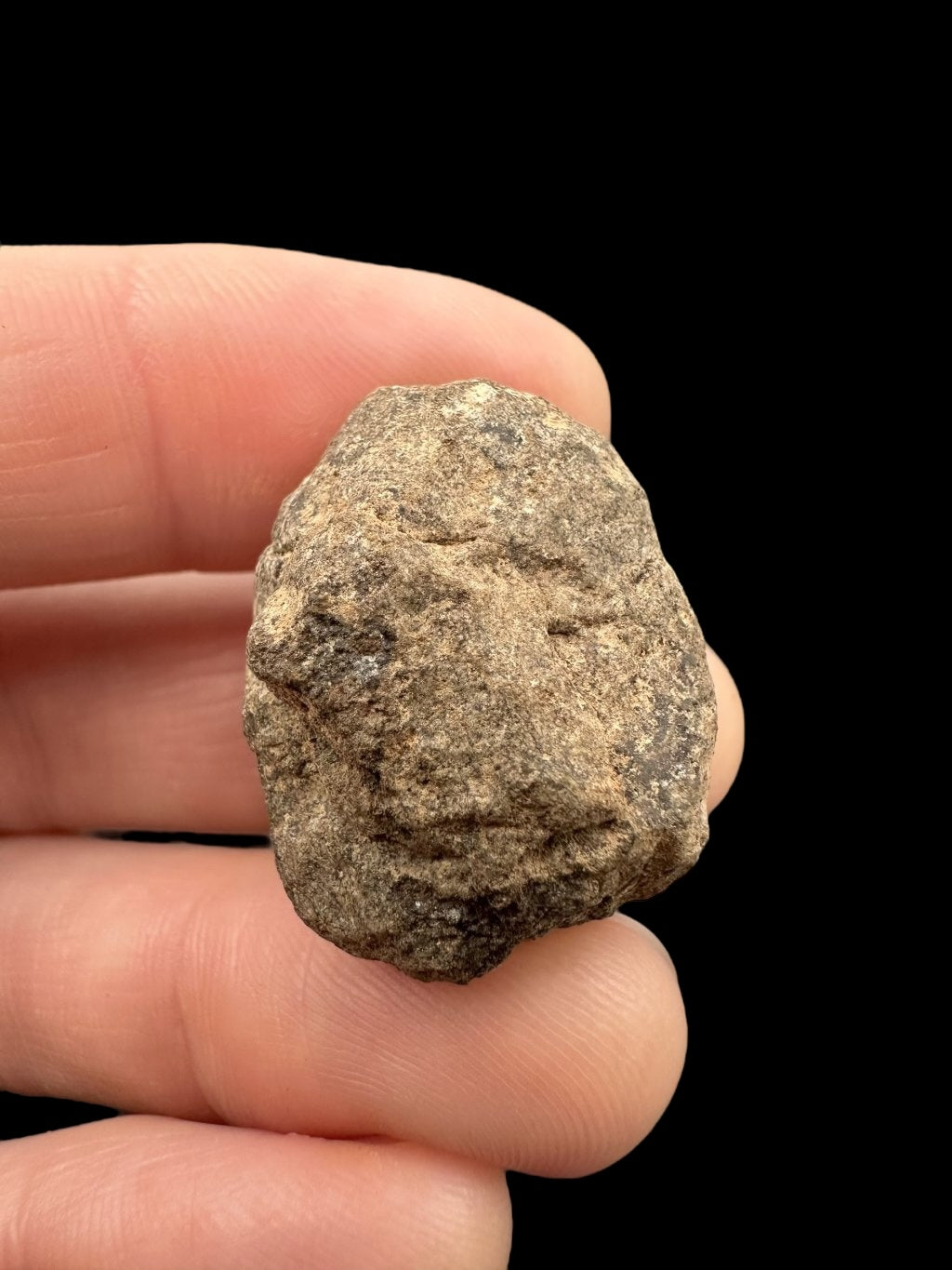 Meteorite Al Haggounia 001 – 11g – Western Sahara - MEAH28