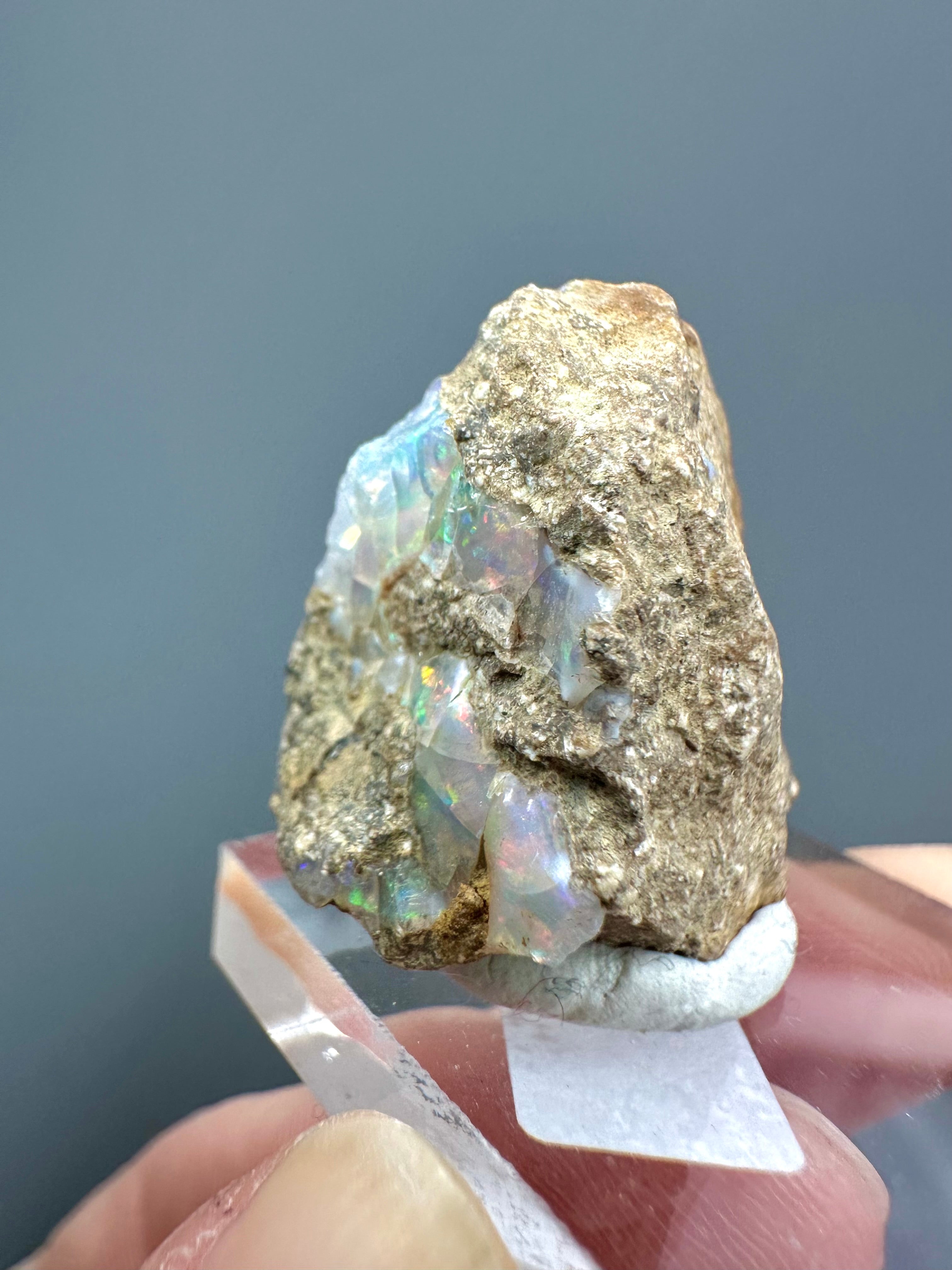 Precious opal – Dubnik, Slovakia - SOP061