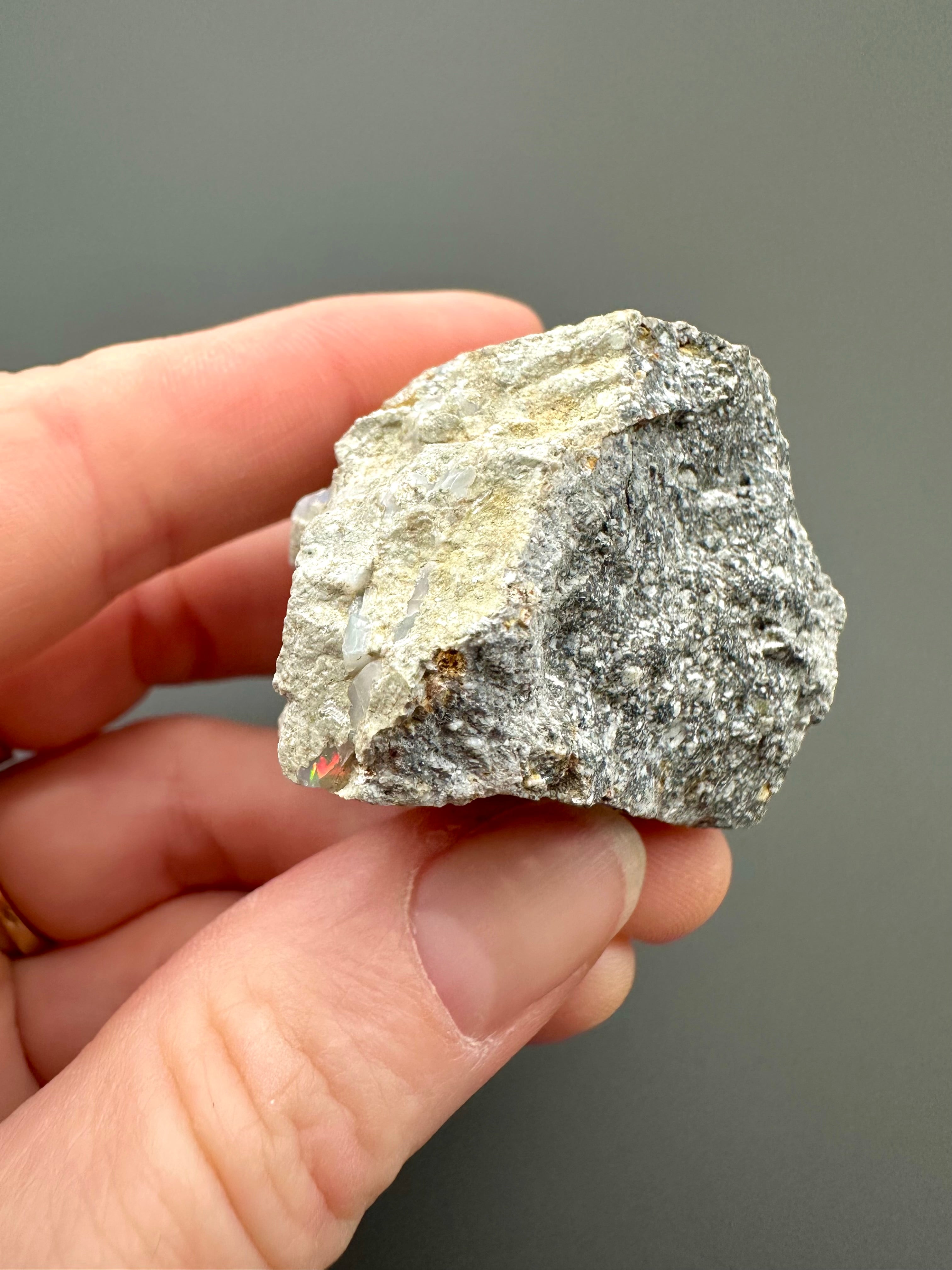 Precious opal – Dubnik, Slovakia - SOP062