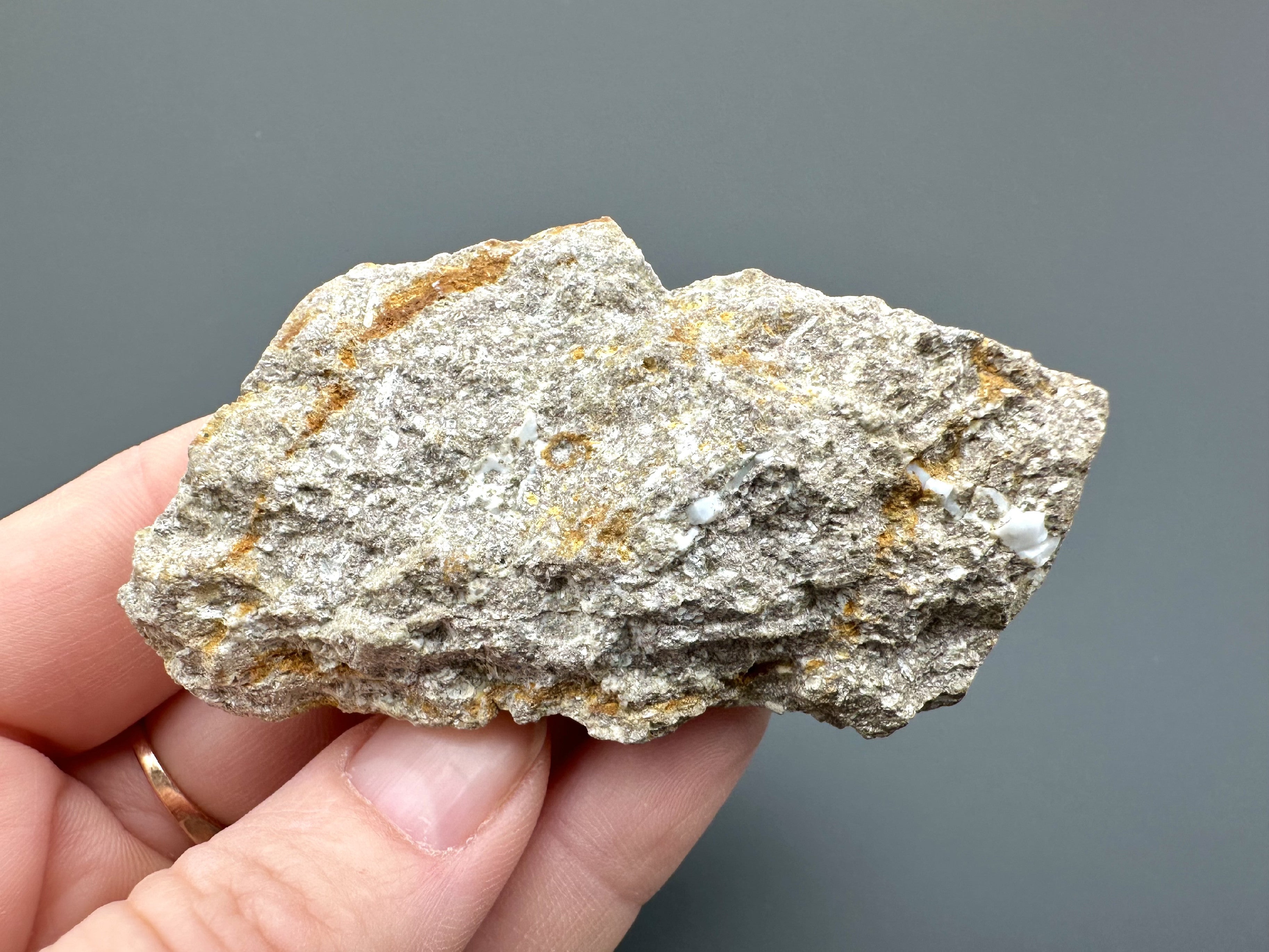 Precious opal – Dubnik, Slovakia - SOP063