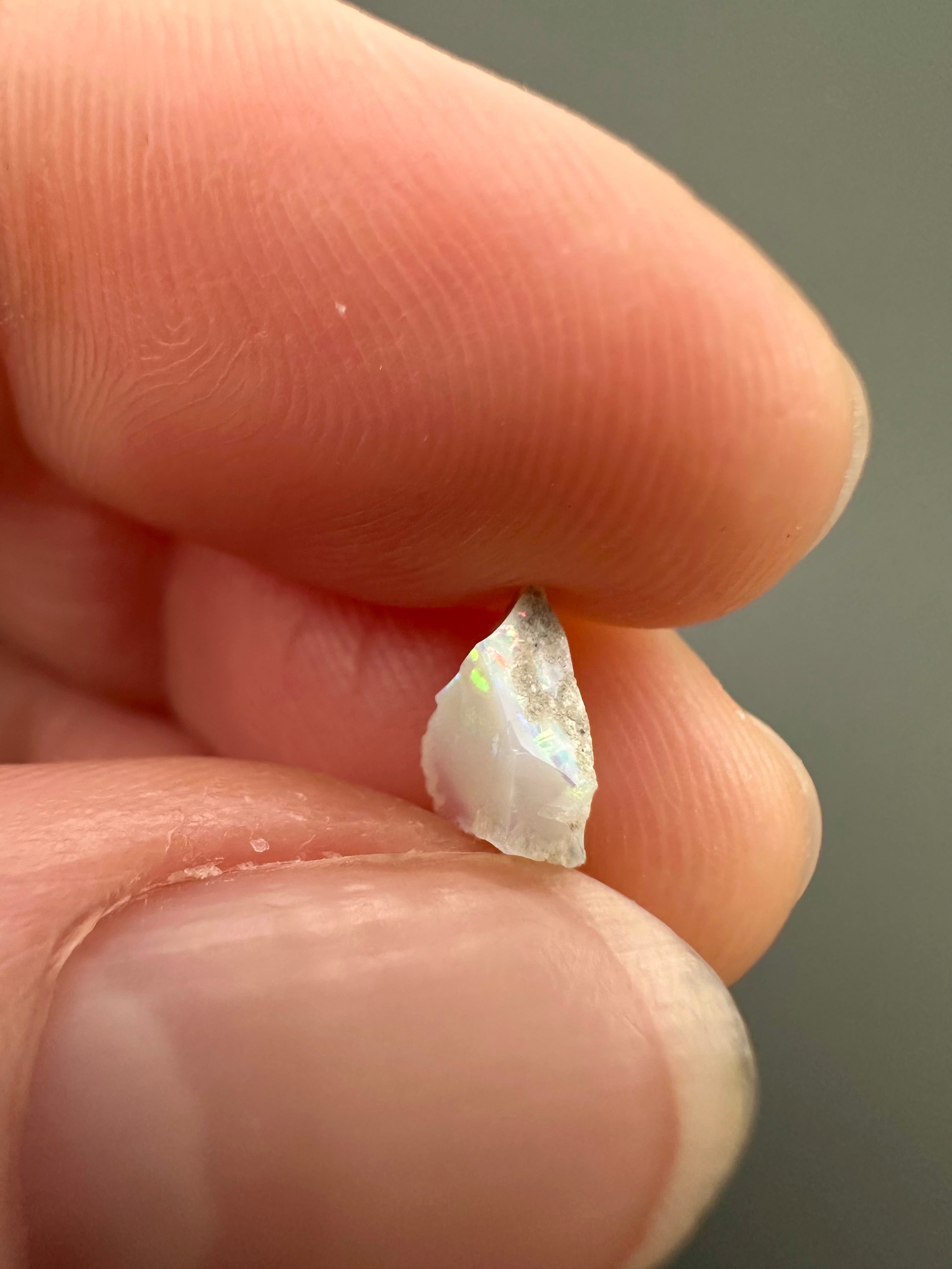 Precious opal – Dubnik, Slovakia - SOP066