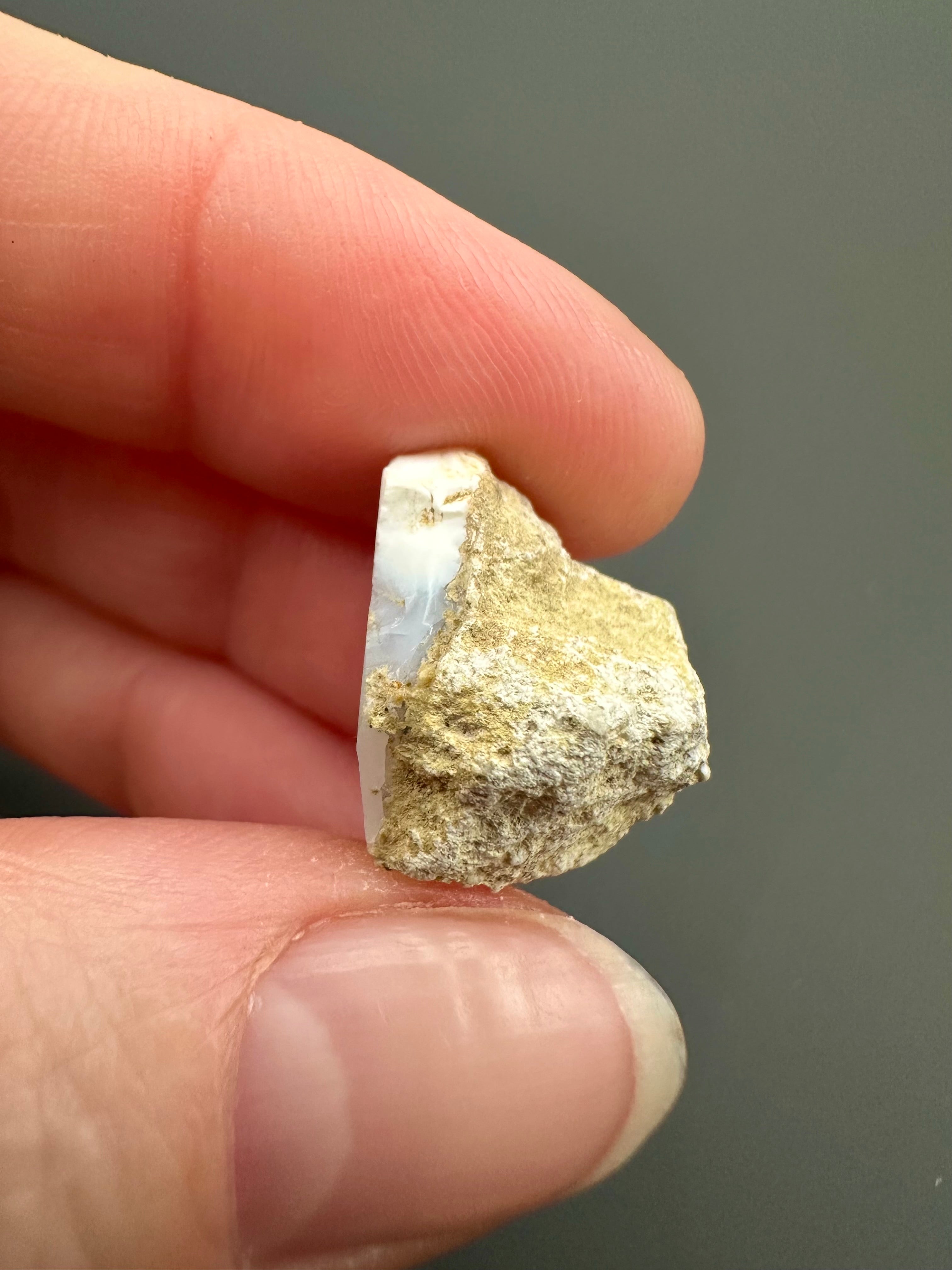 Precious opal – Dubnik, Slovakia - SOP074