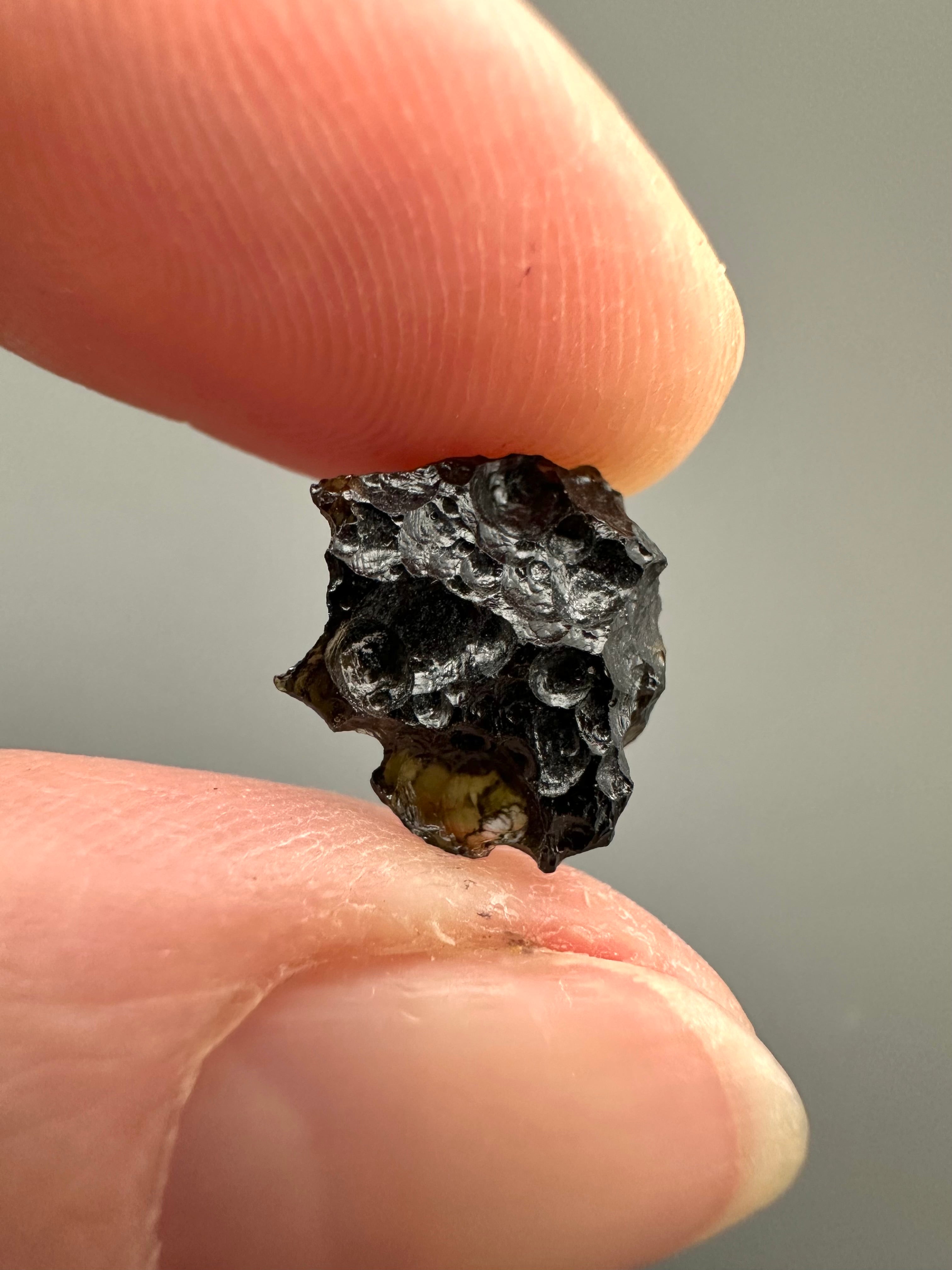 Bilitonite "Batu Satam" 0,5g – Belitung, Indonesia - BI046