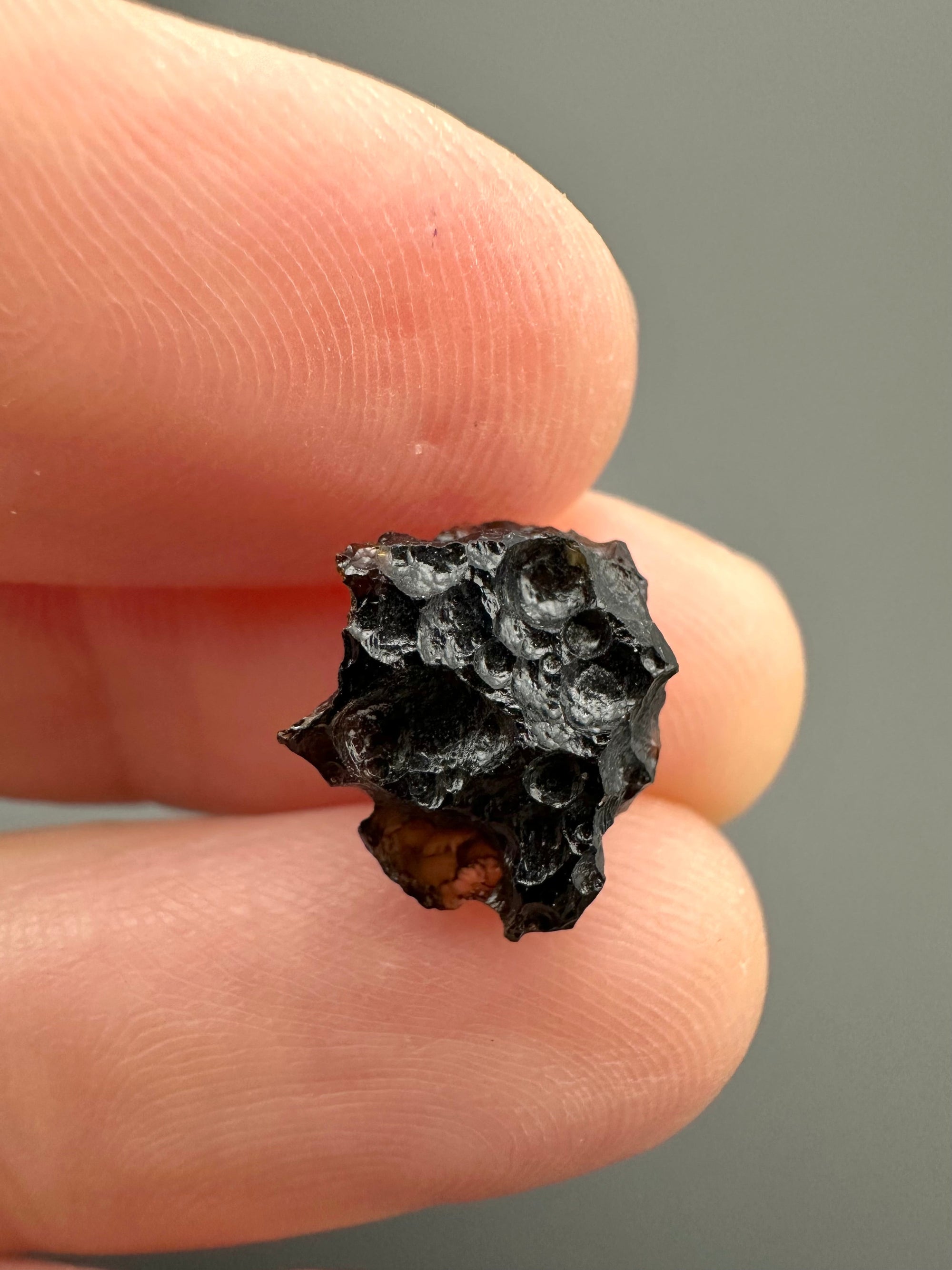 Bilitonite "Batu Satam" 0,5g – Belitung, Indonesia