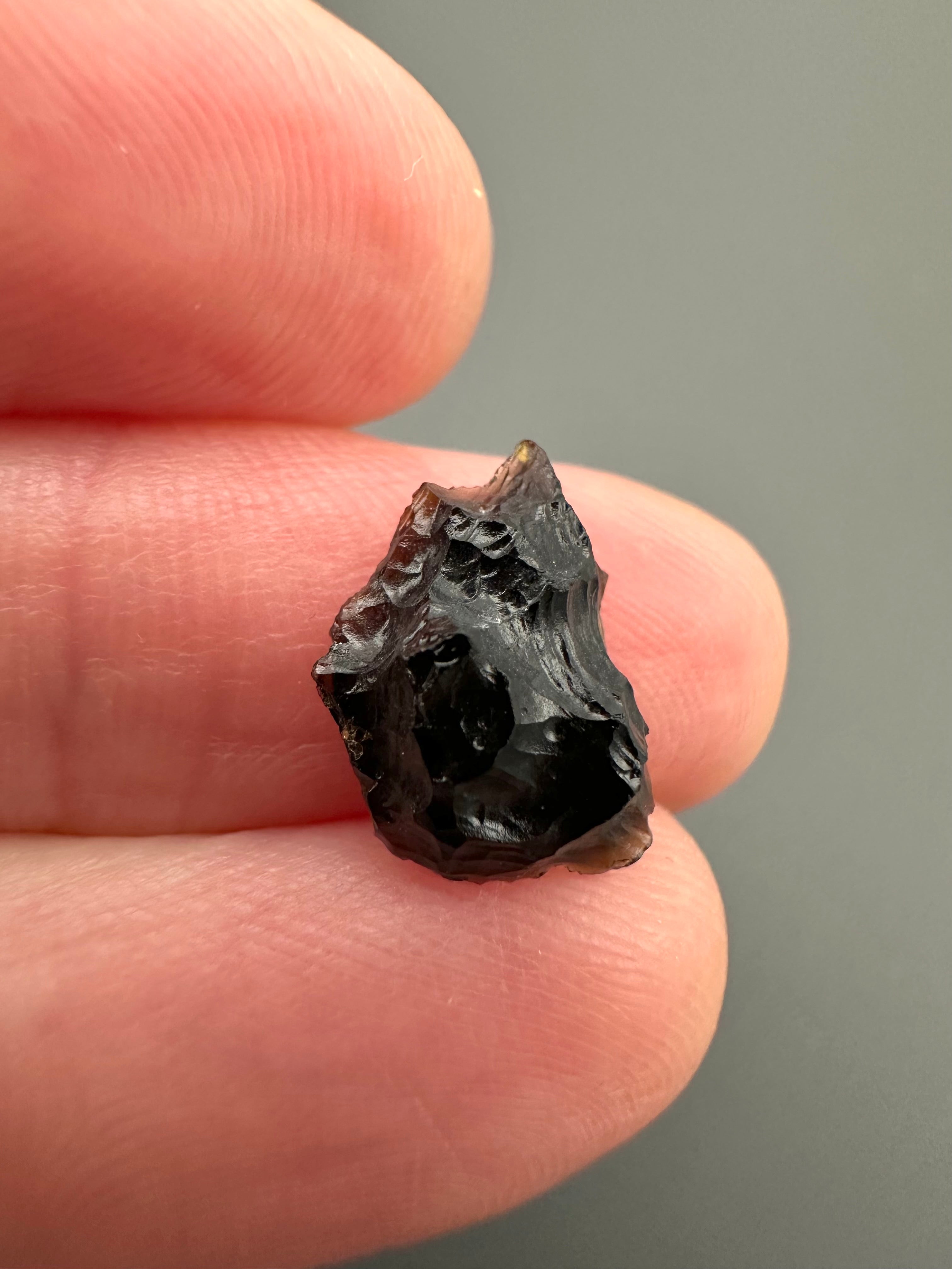 Bilitonite "Batu Satam" 0,3g – Belitung, Indonesia