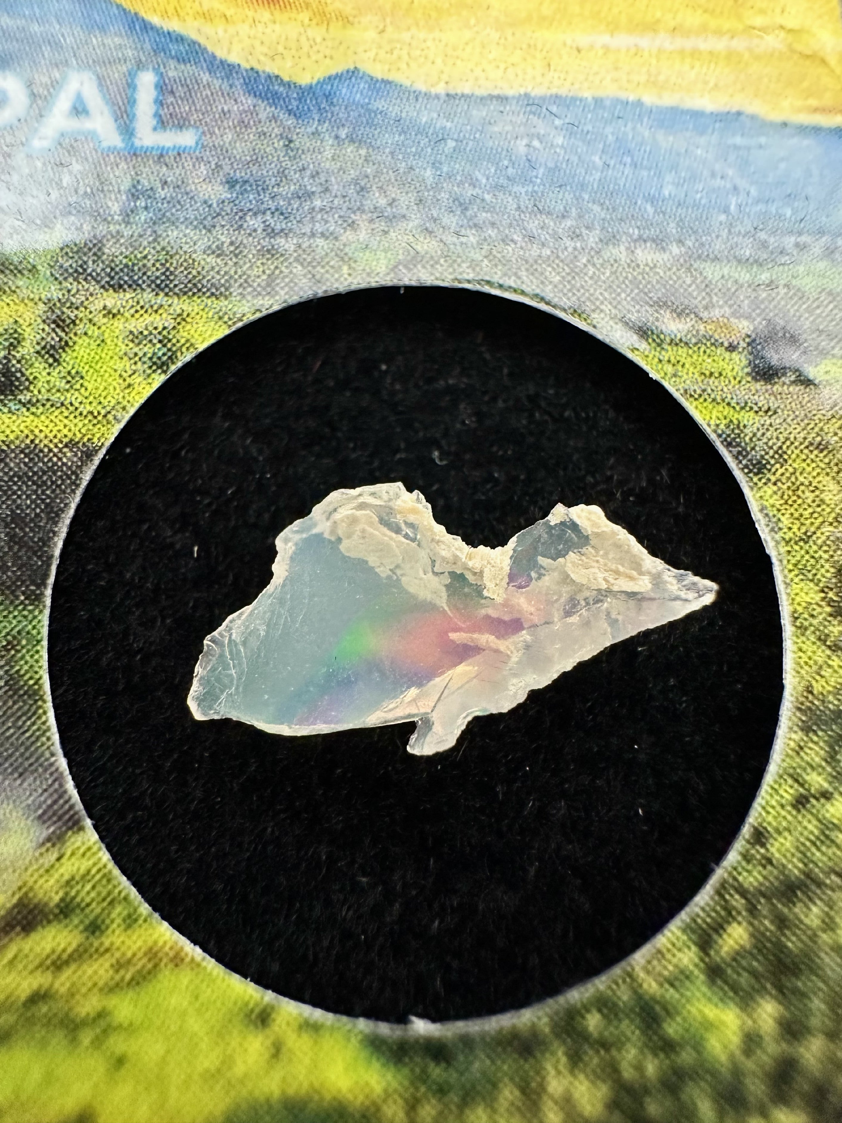 Precious opal in box – Welo, Ethiopia - OP153