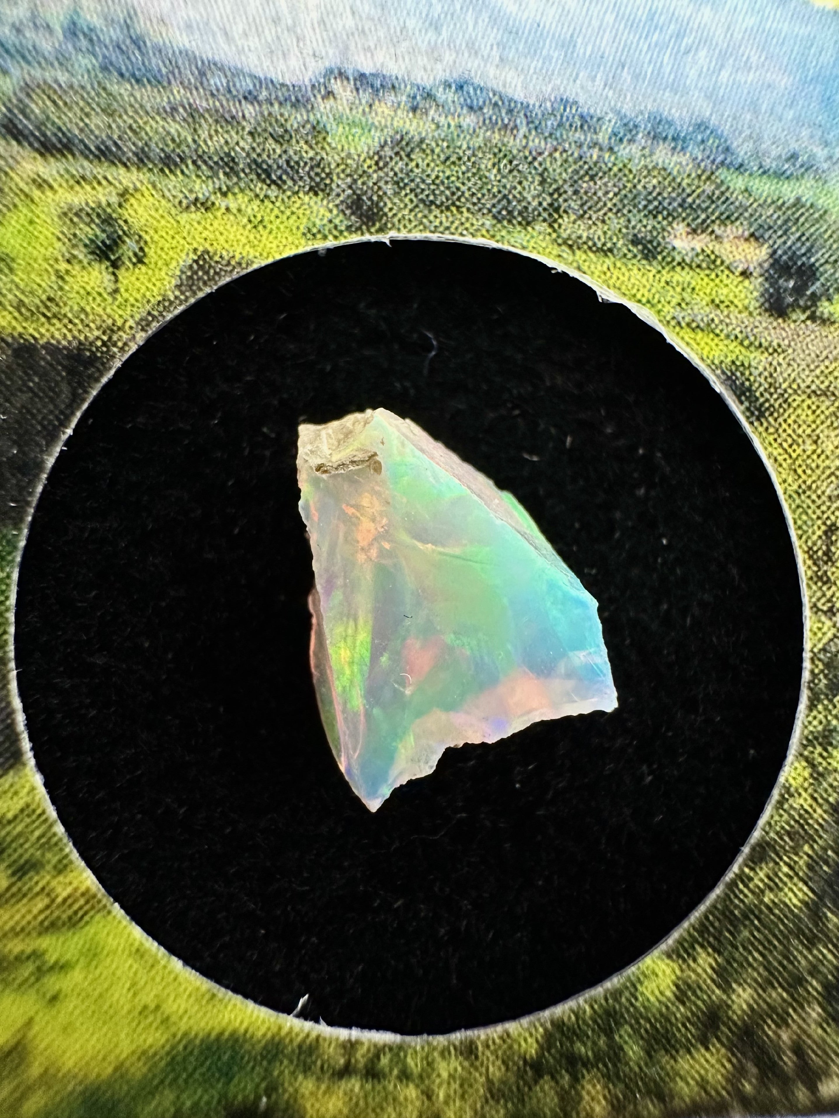 Precious opal in box – Welo, Ethiopia - OP156
