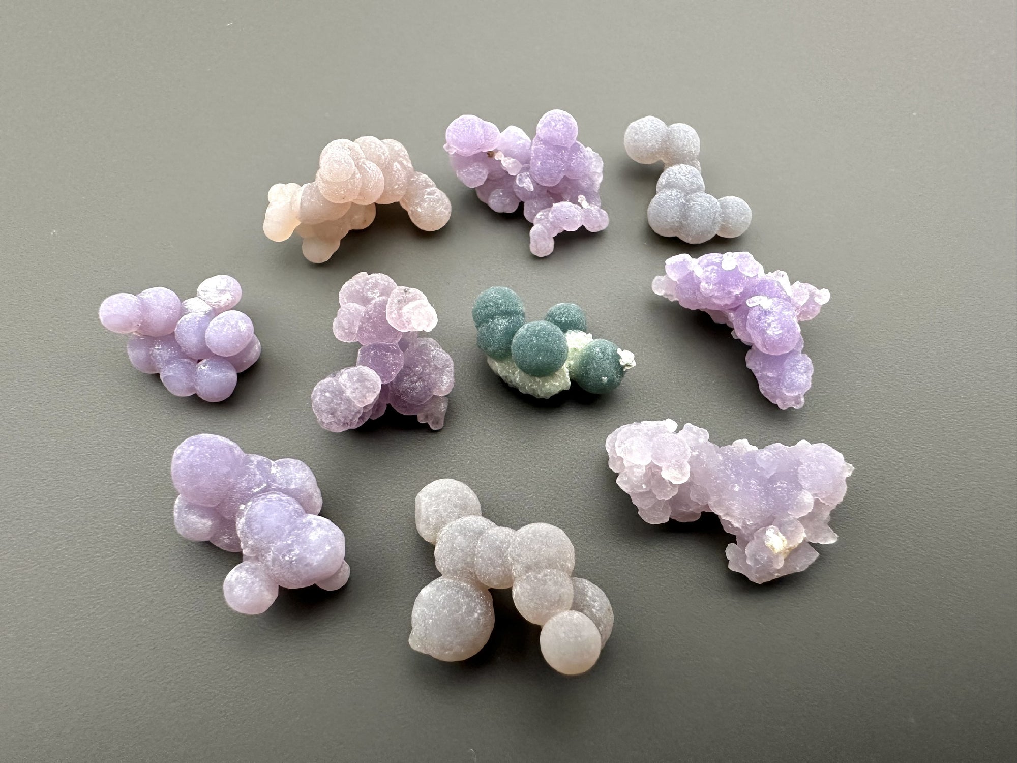 Grape Chalcedony – Sulawesi, Indonesia – 10pcs