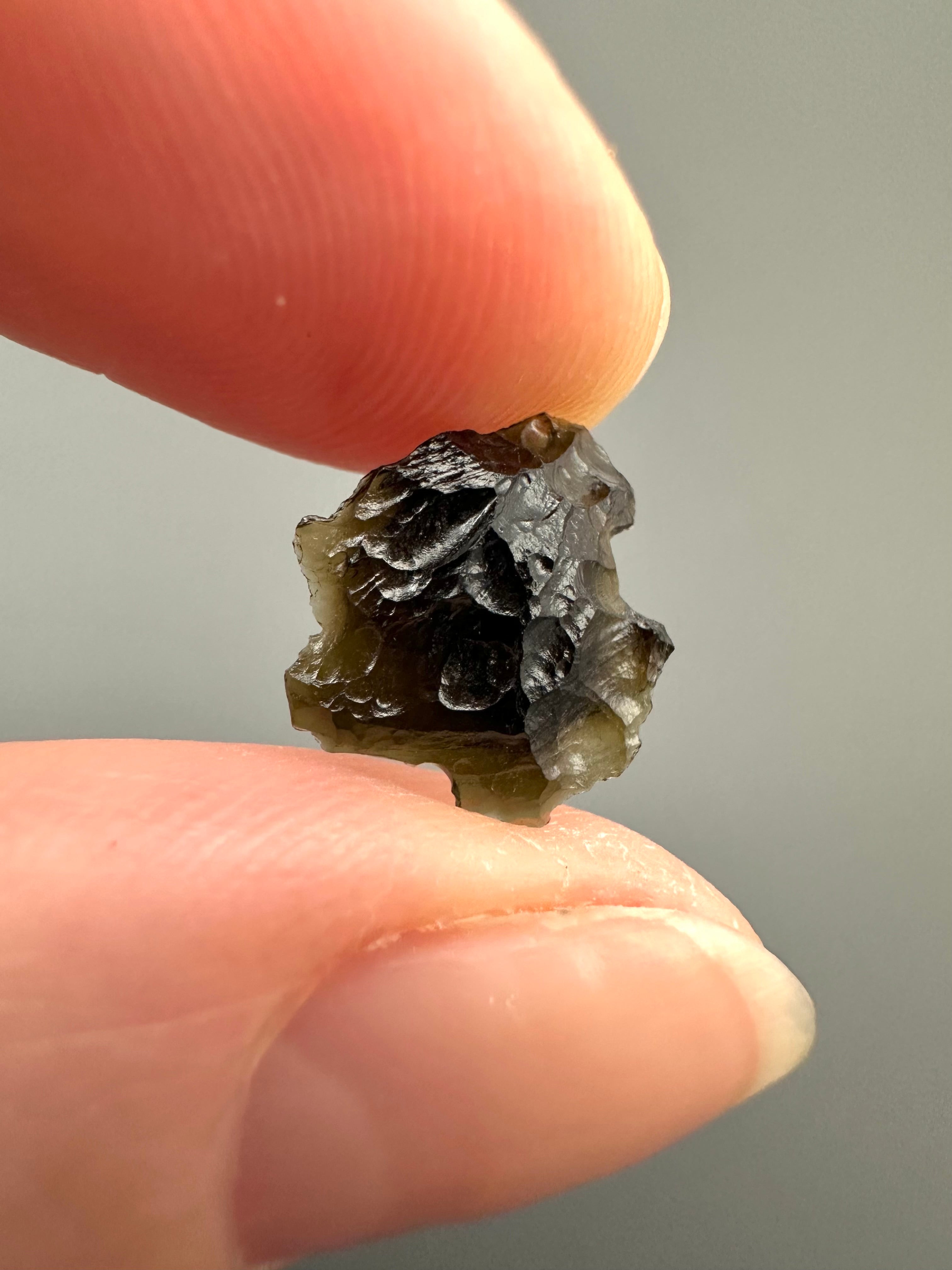 Bilitonite "Batu Satam" 0,2g – Belitung, Indonesia - BI059